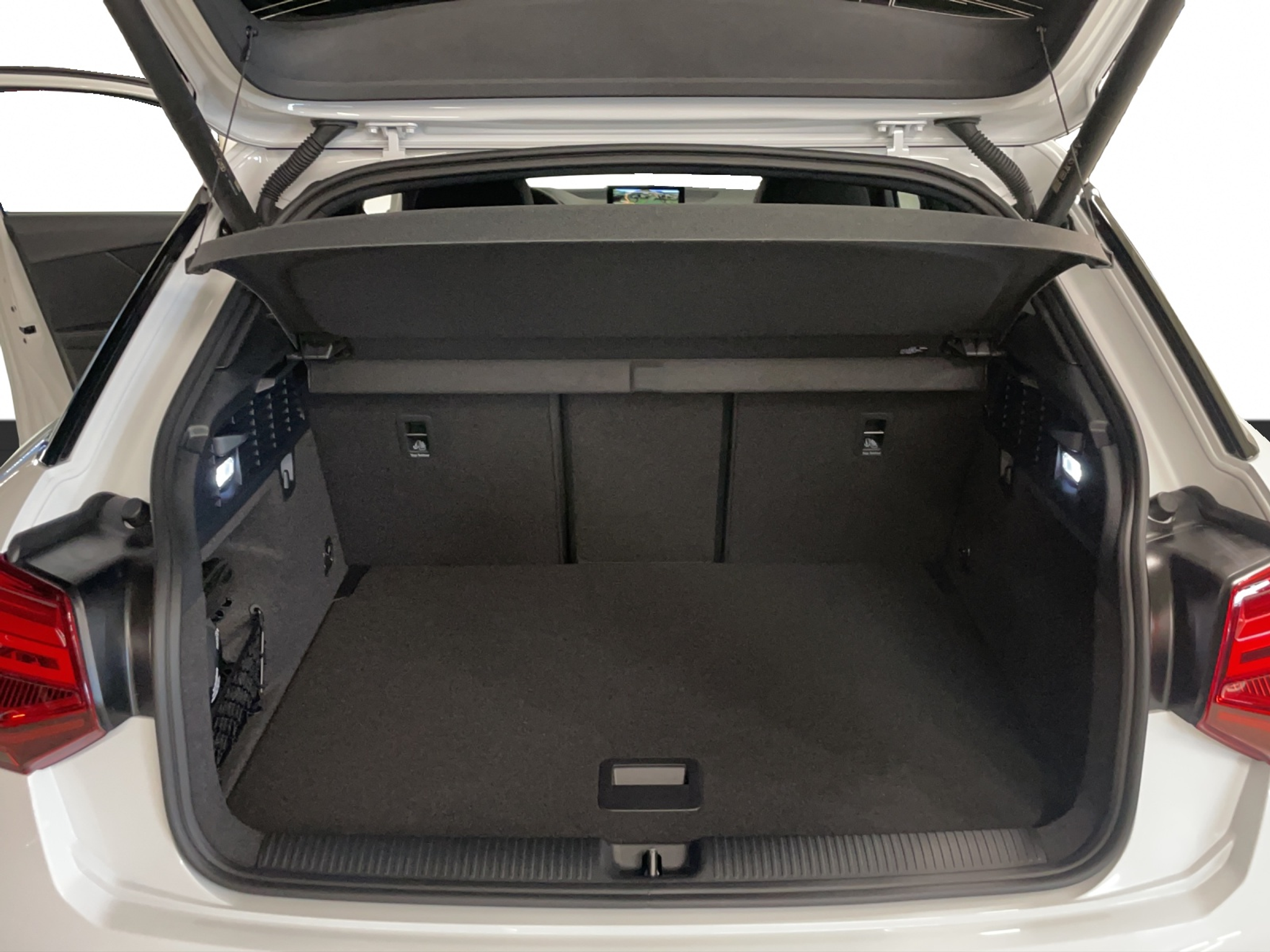 listing desktop thumbnail image 12