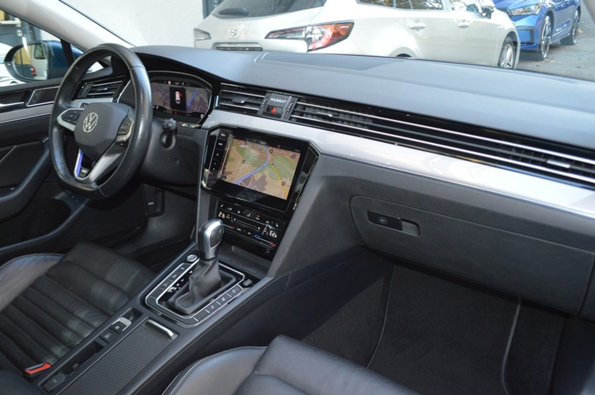 listing desktop thumbnail image 7