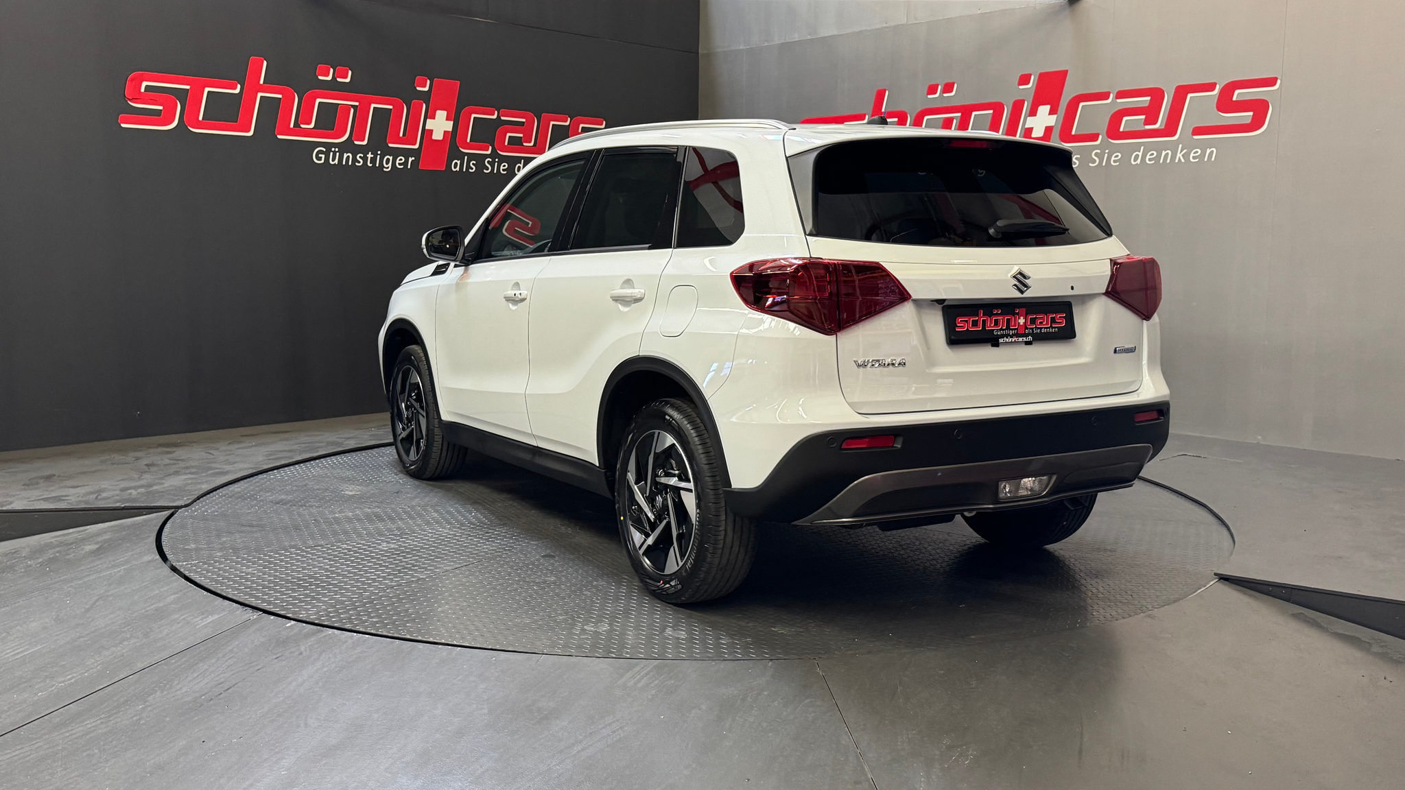 listing desktop thumbnail image 3