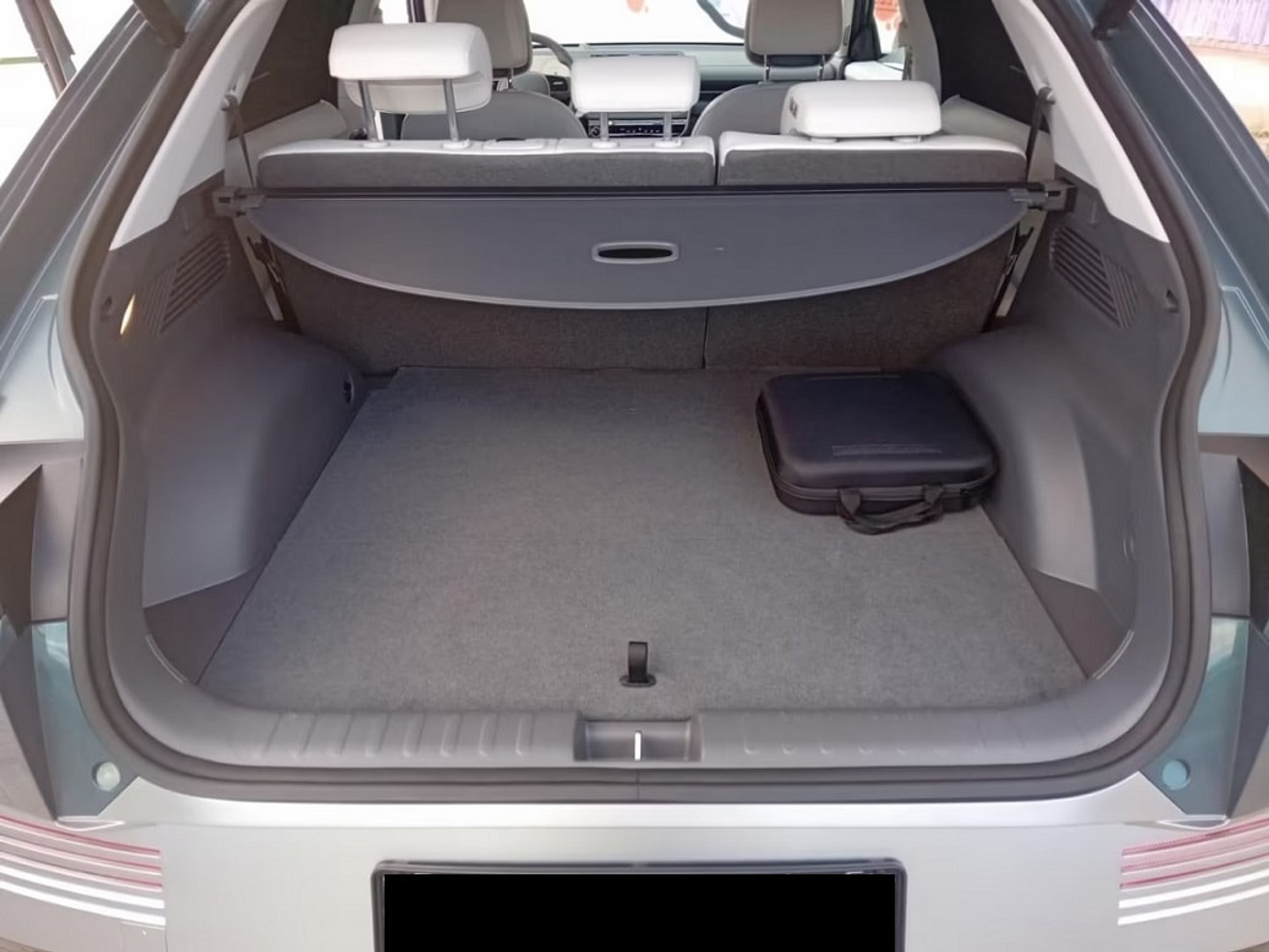 listing desktop thumbnail image 13