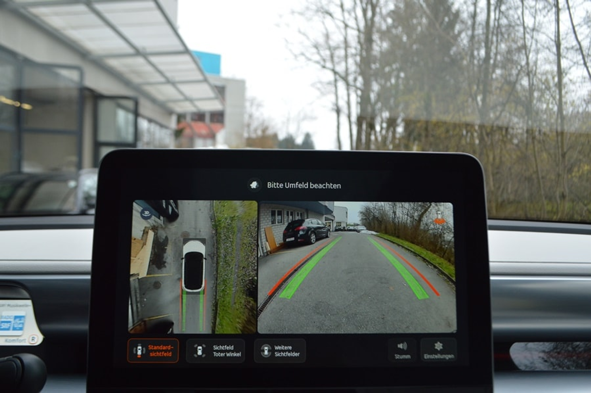 listing desktop thumbnail image 11