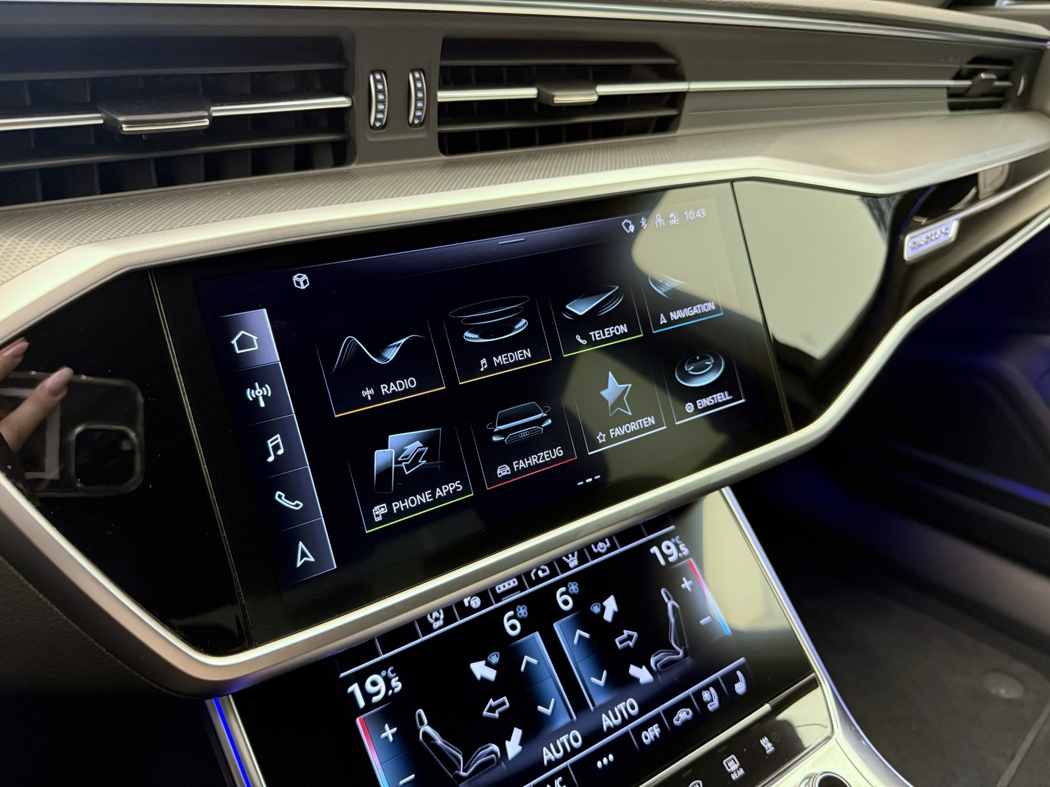 listing desktop thumbnail image 14