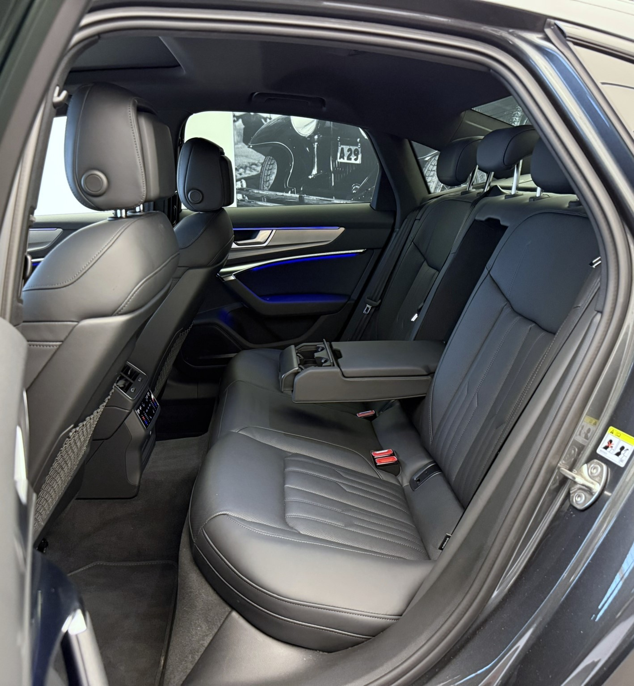 listing desktop thumbnail image 21