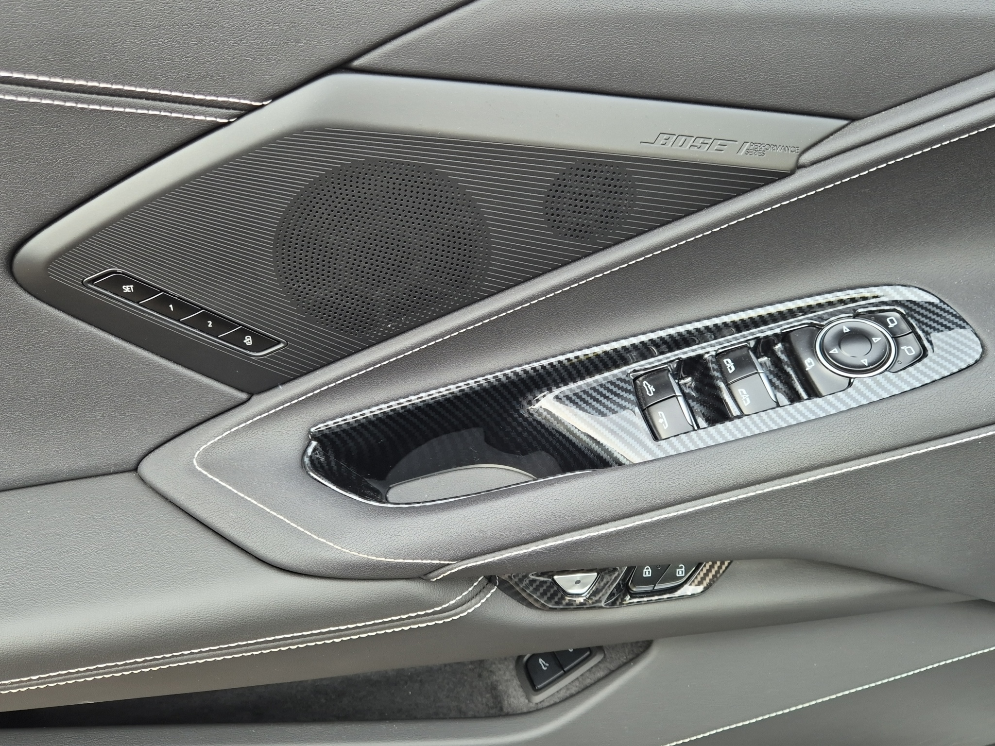 listing desktop thumbnail image 13