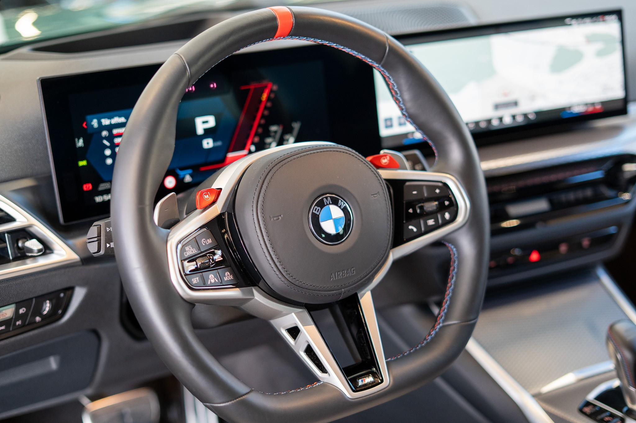 listing desktop thumbnail image 11