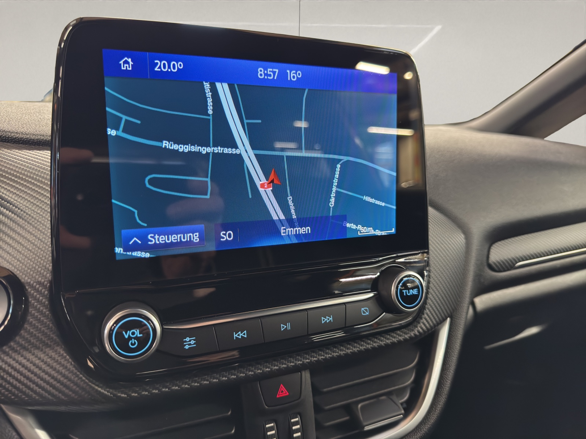 listing desktop thumbnail image 5