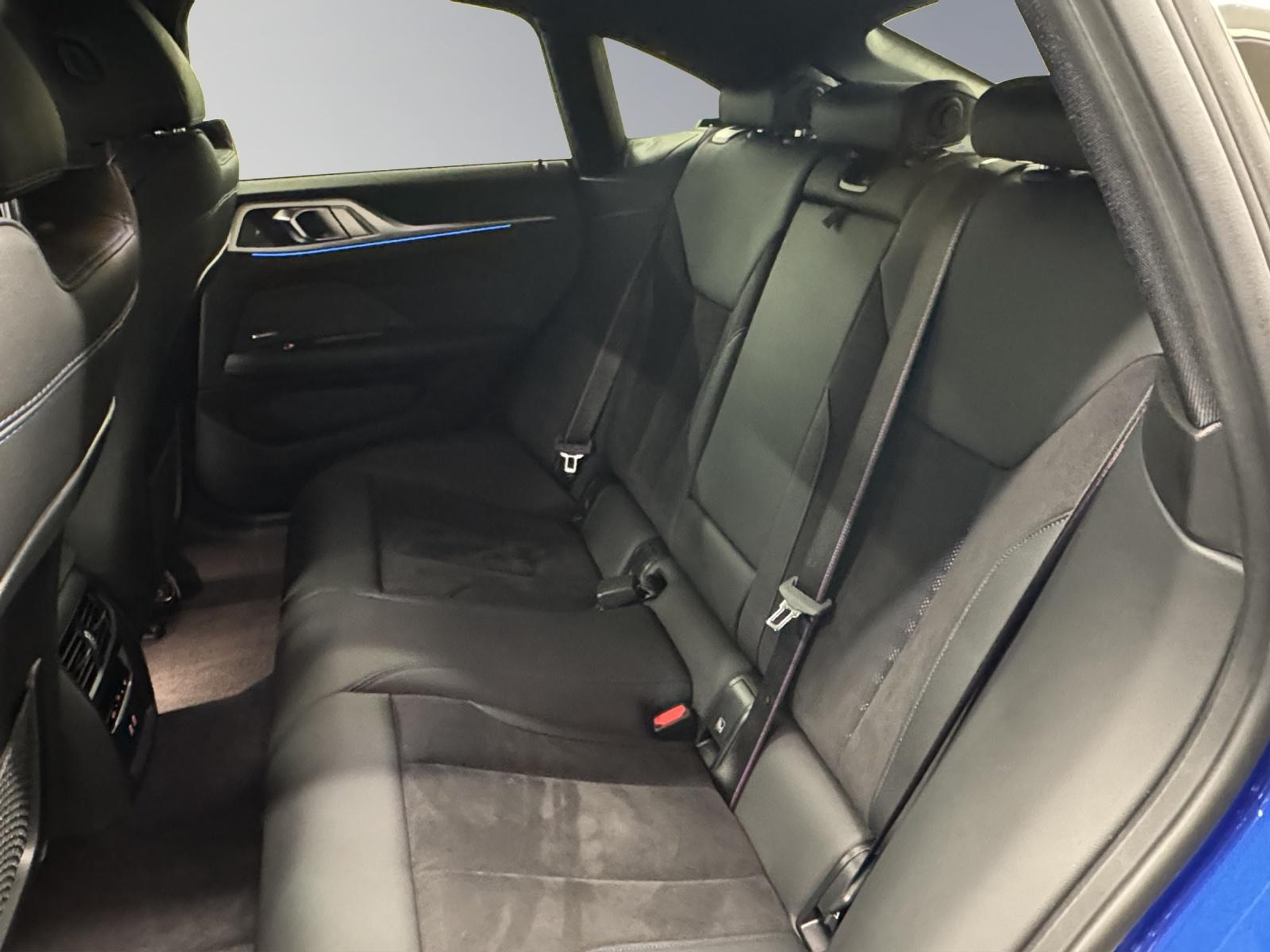 listing desktop thumbnail image 11