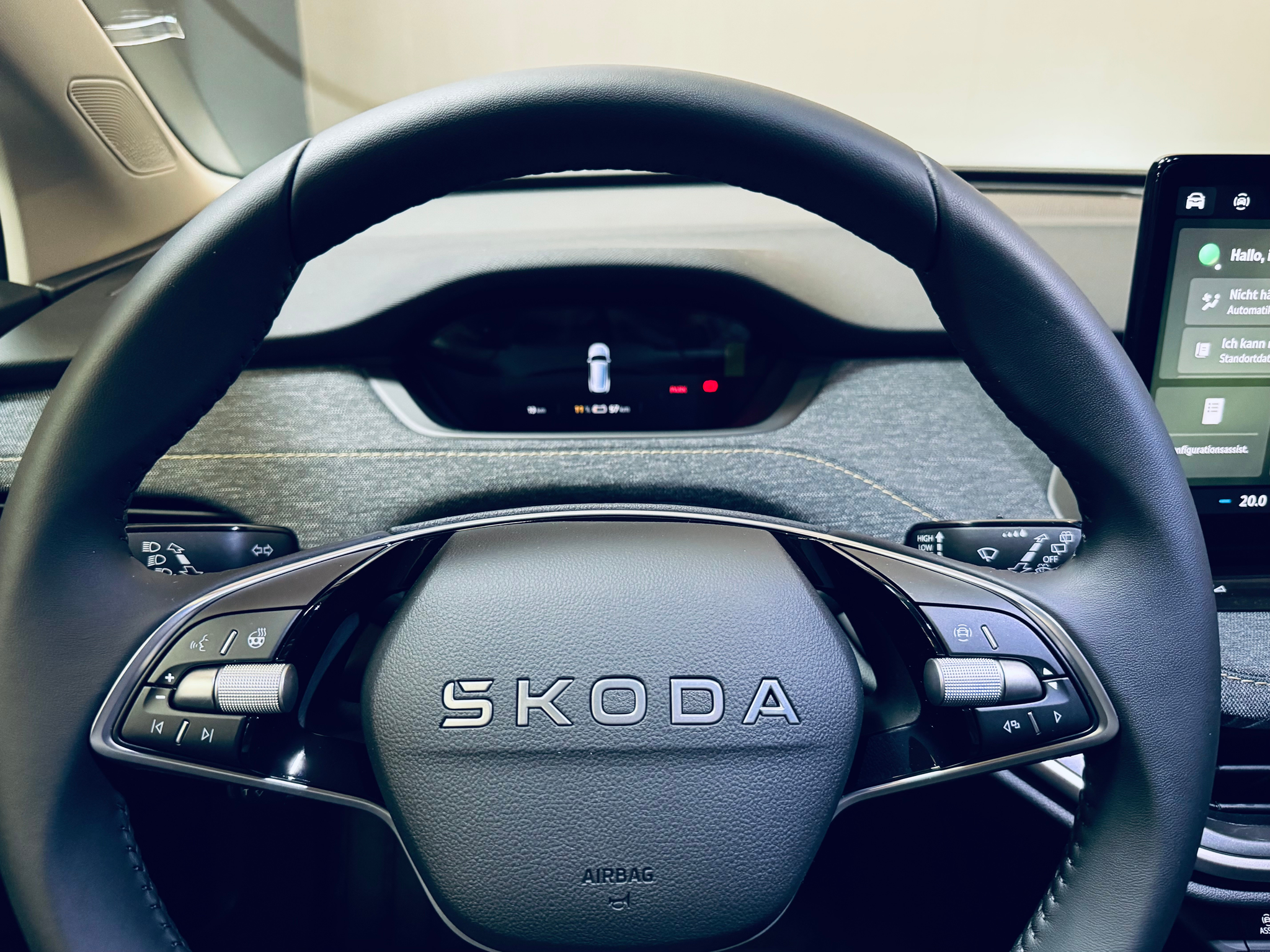 listing desktop thumbnail image 15