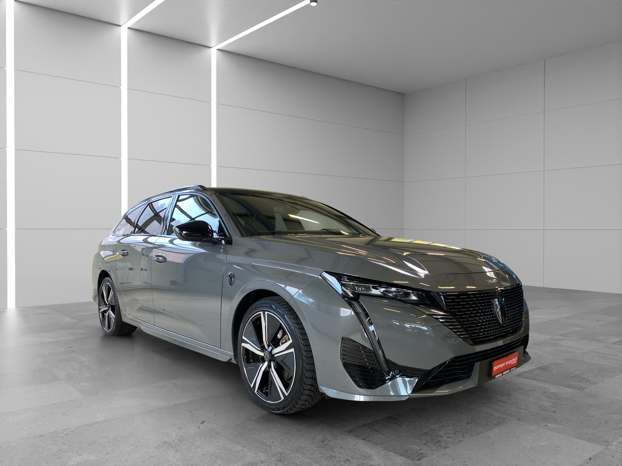 listing desktop thumbnail image 9