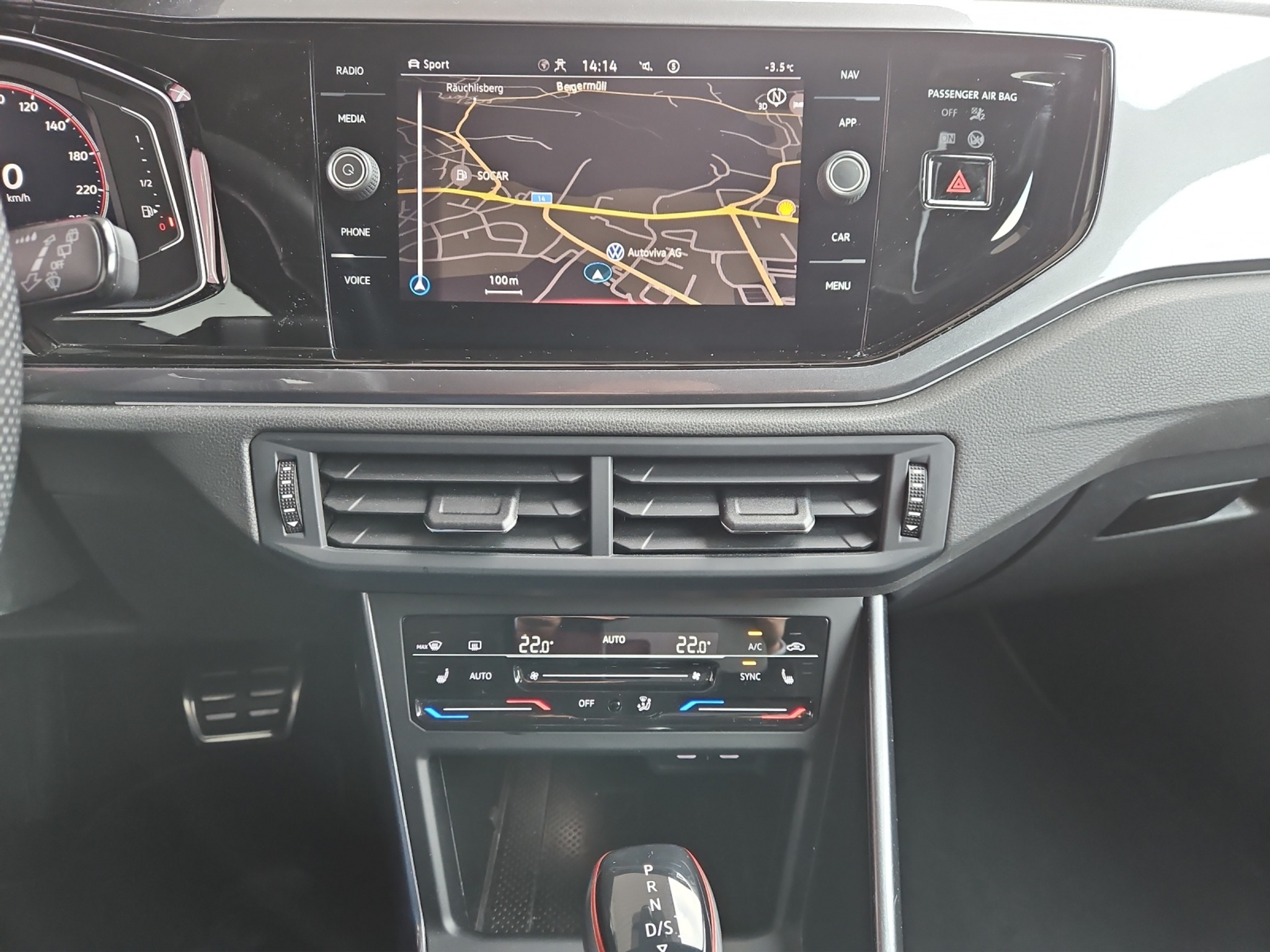 listing desktop thumbnail image 9