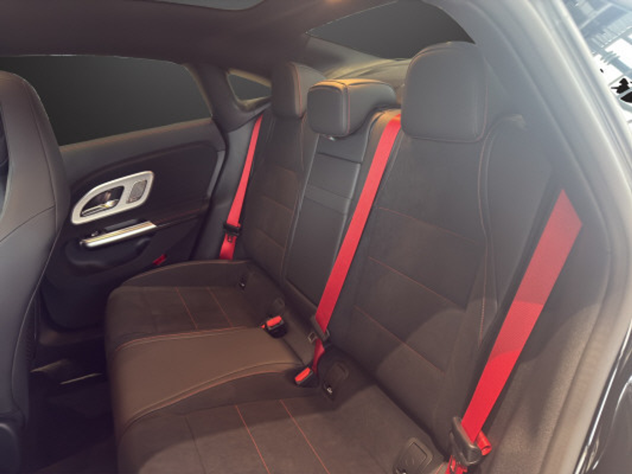 listing desktop thumbnail image 9