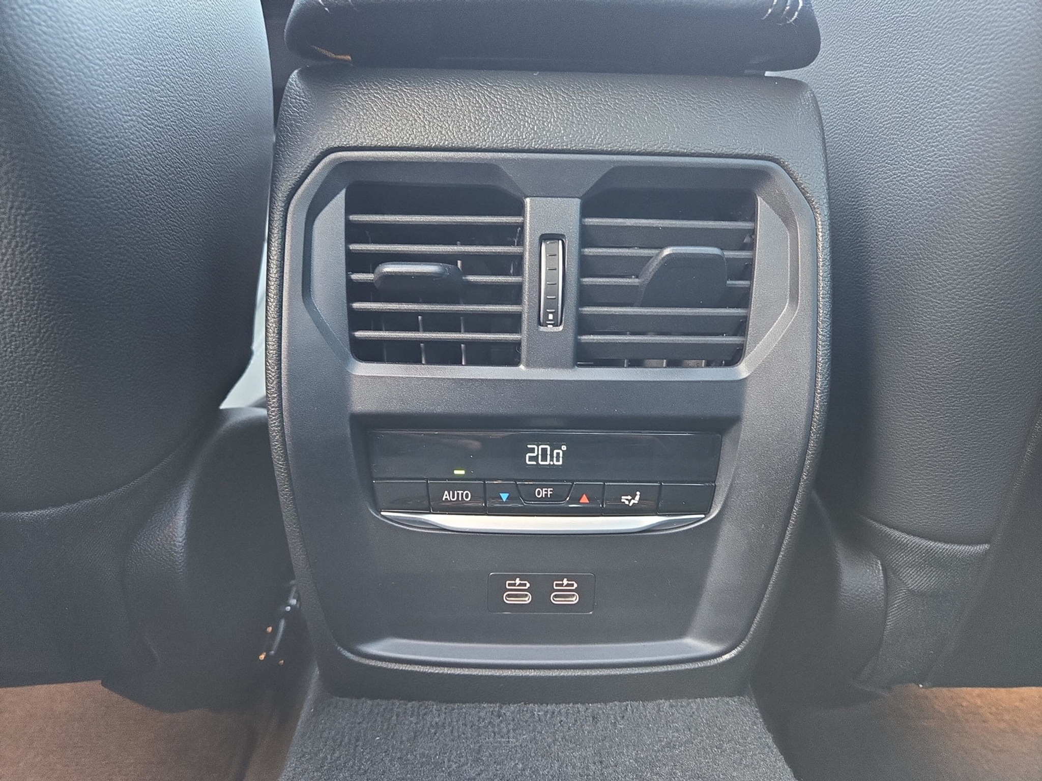 listing desktop thumbnail image 12