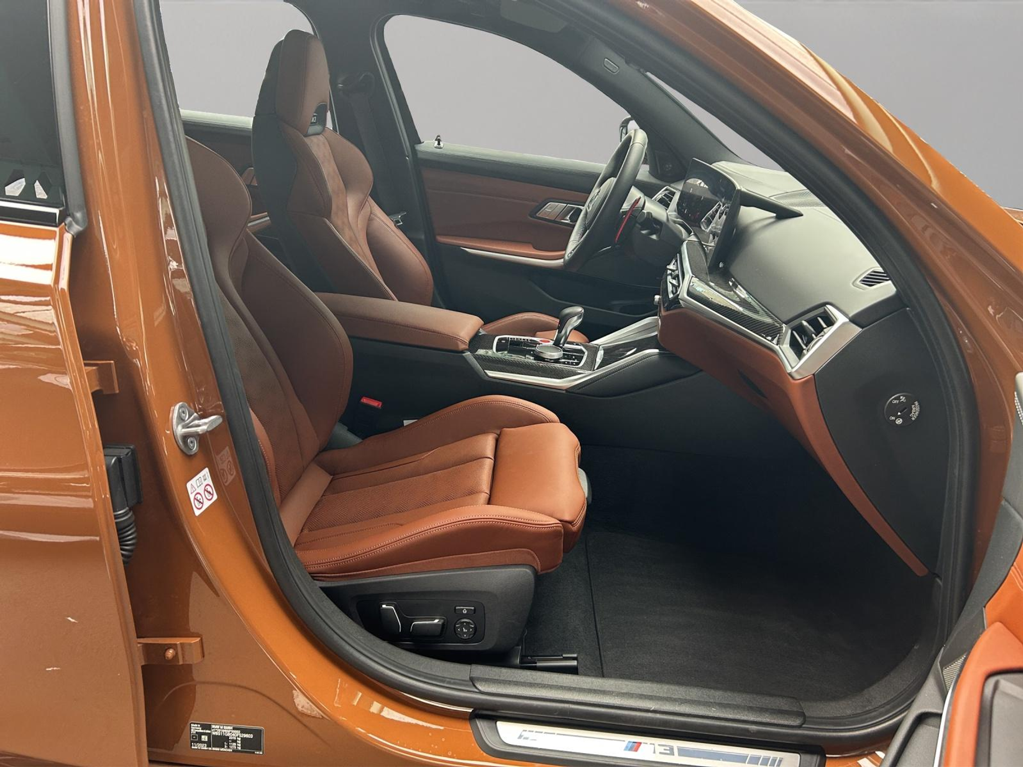 listing desktop thumbnail image 14