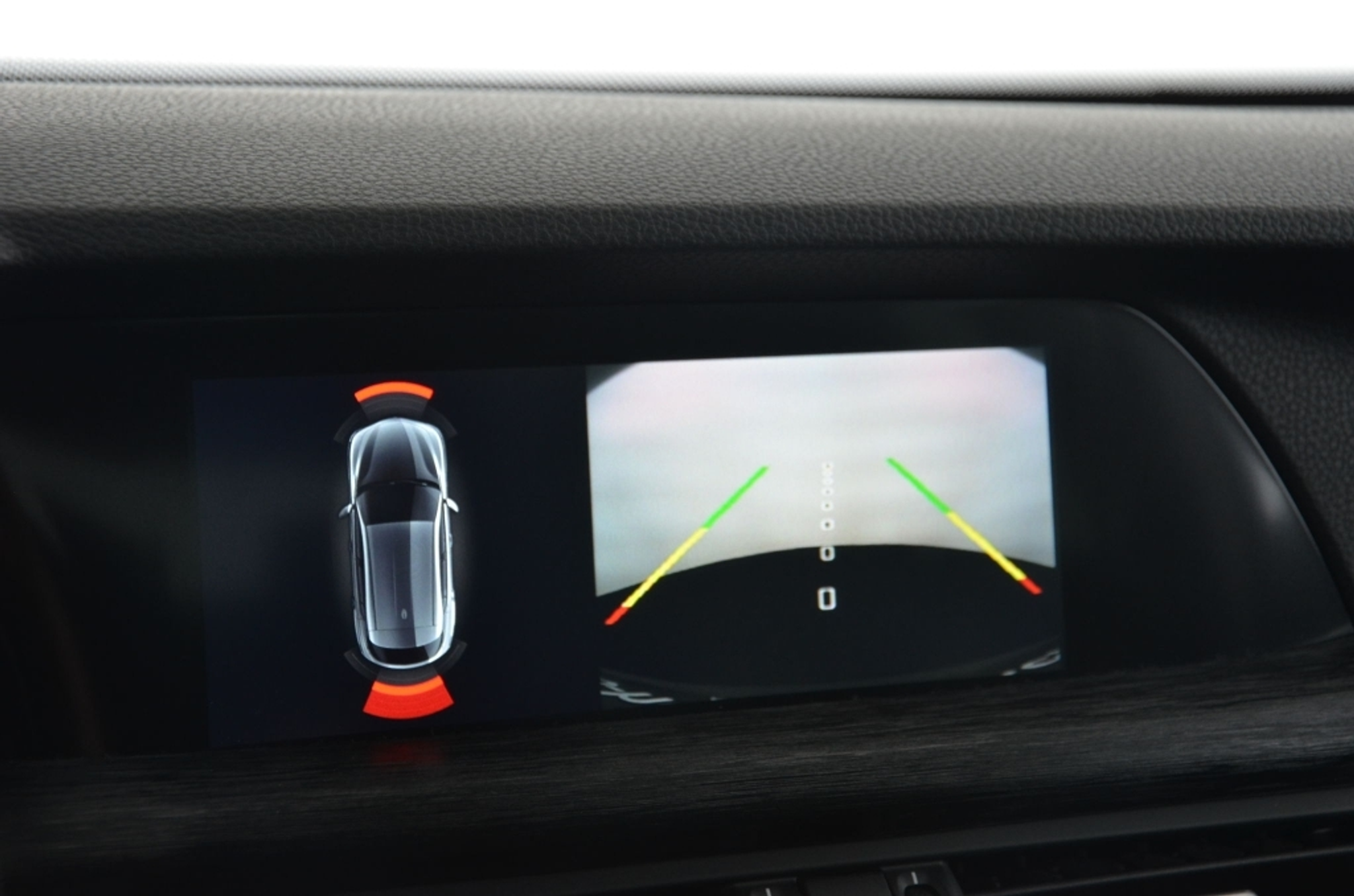 listing desktop thumbnail image 15