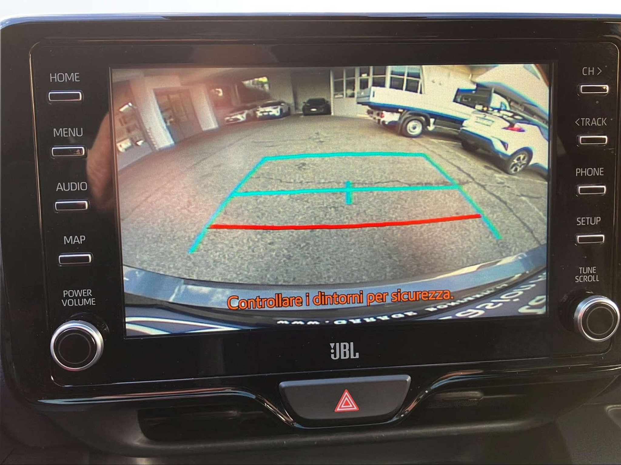 listing desktop thumbnail image 10