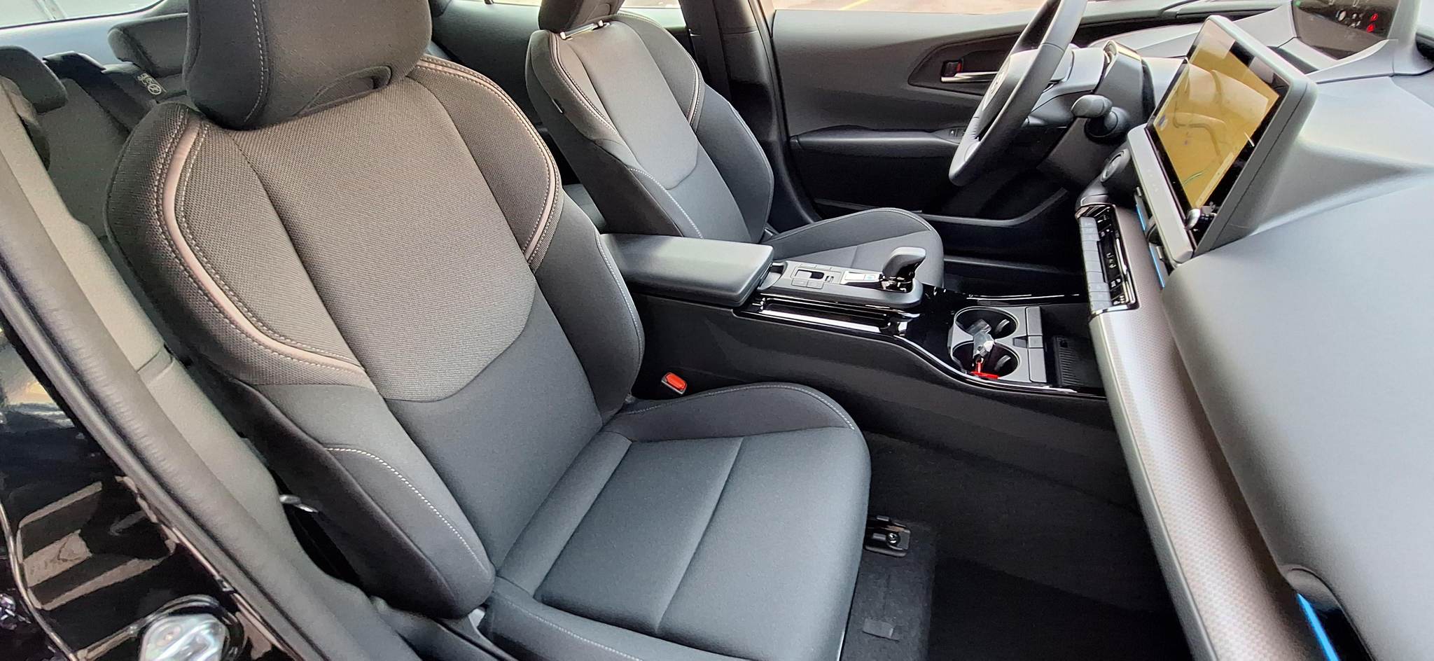 listing desktop thumbnail image 5