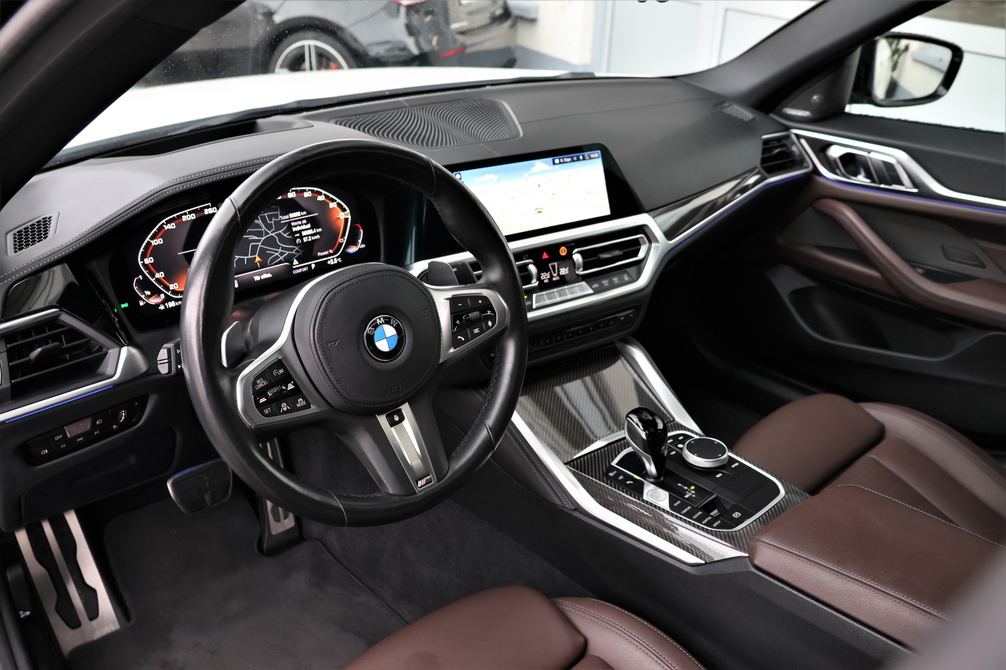 listing desktop thumbnail image 9