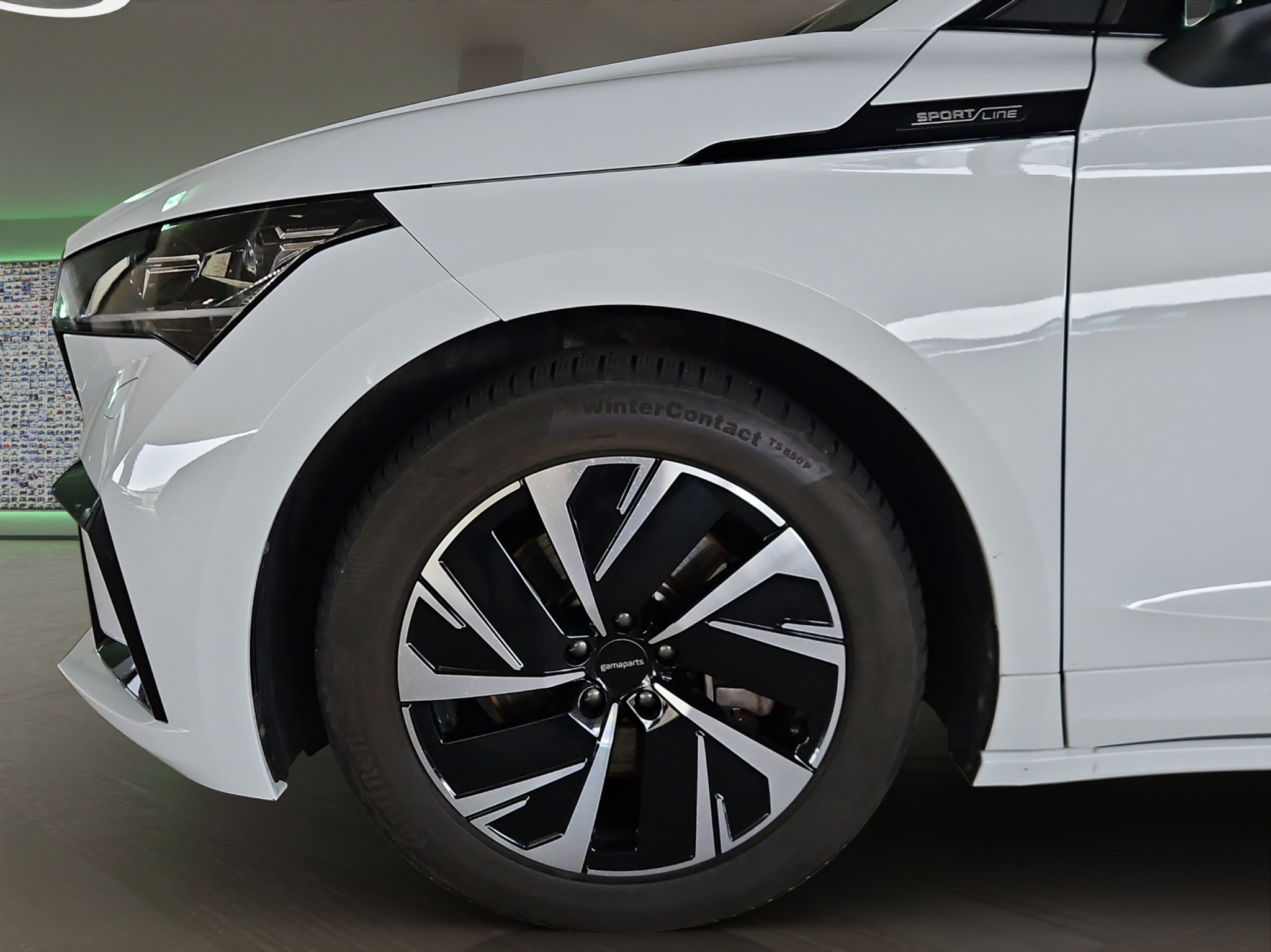 listing desktop thumbnail image 5