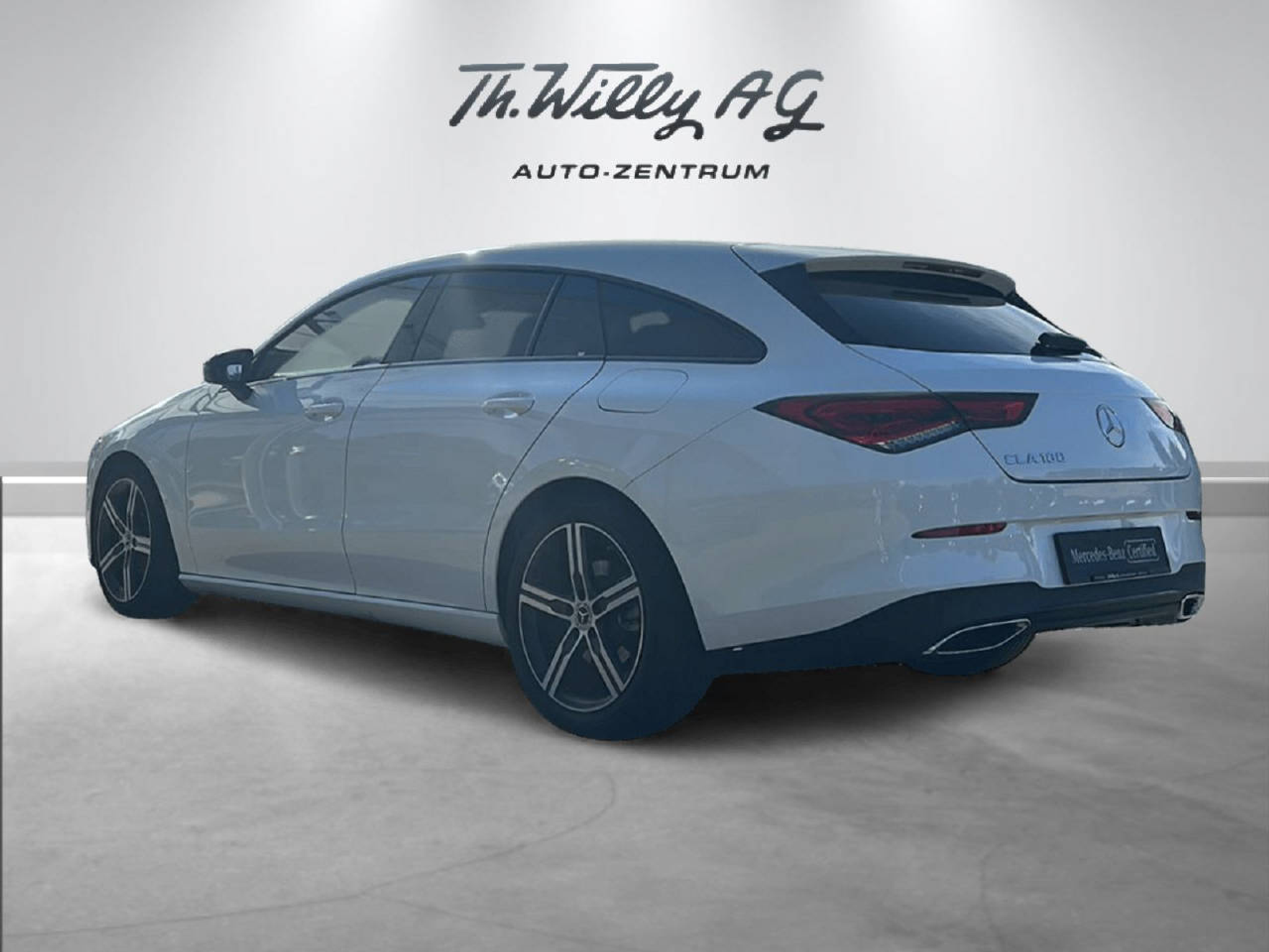 listing desktop thumbnail image 3