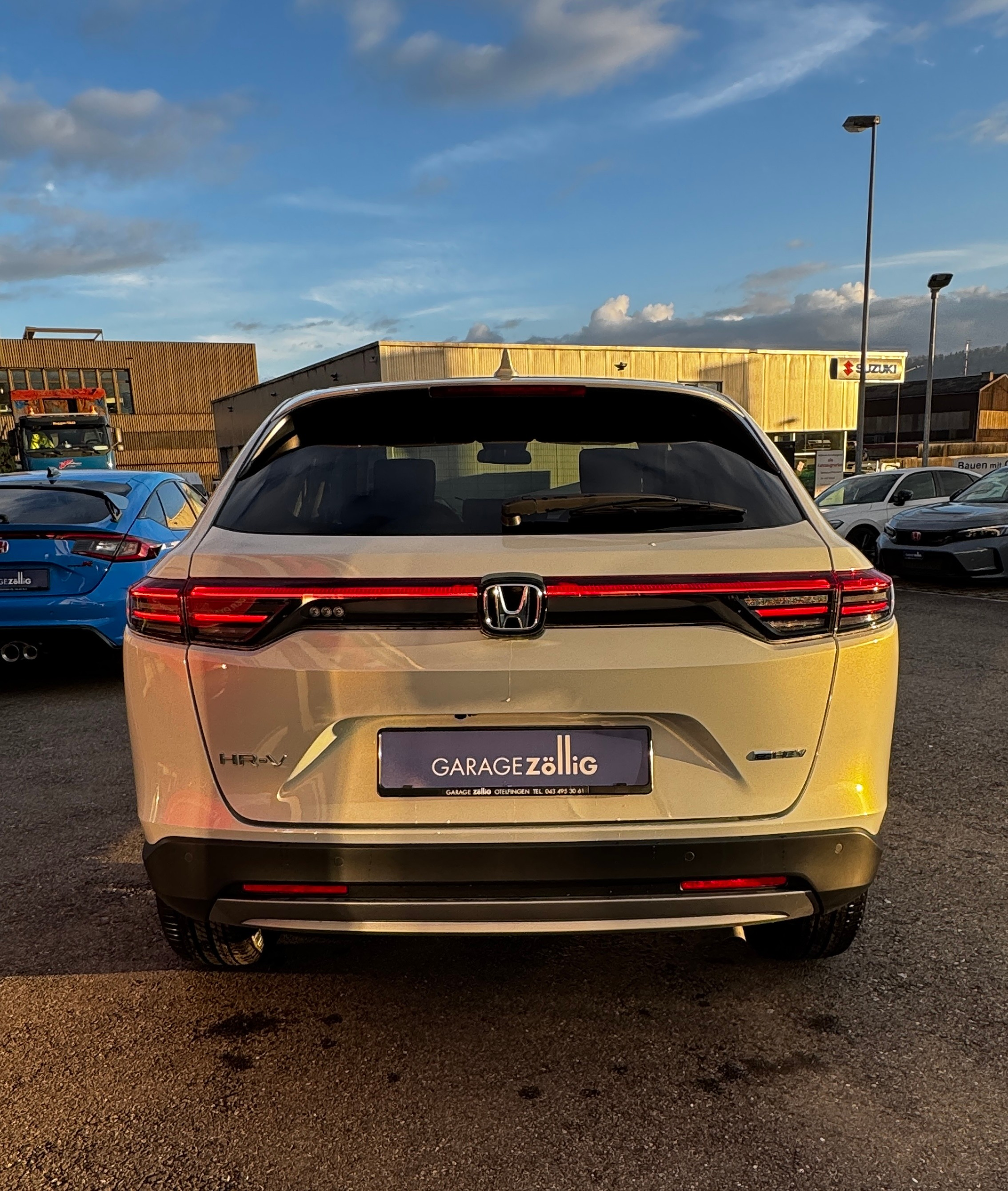 listing desktop thumbnail image 5