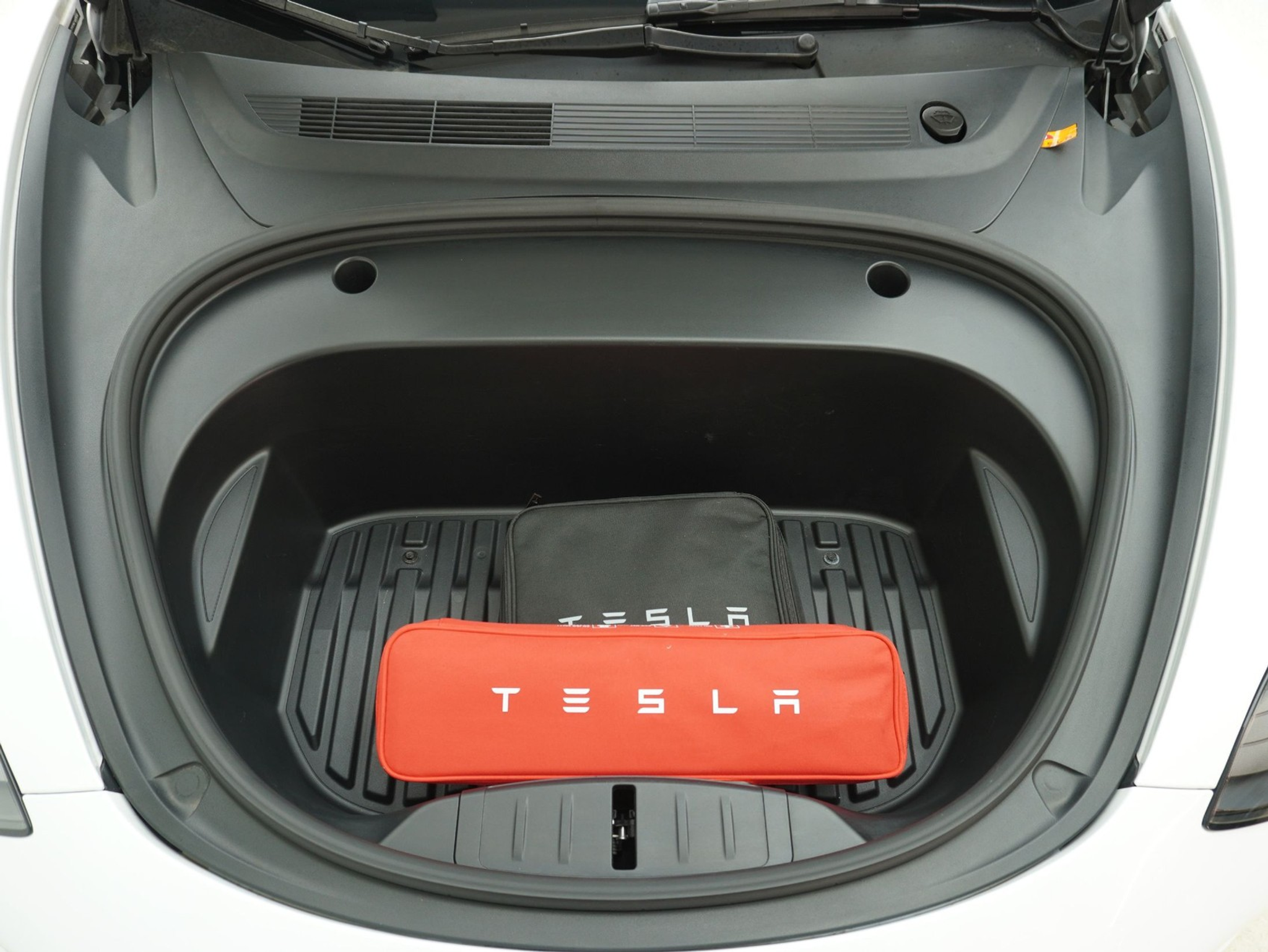 listing desktop thumbnail image 6