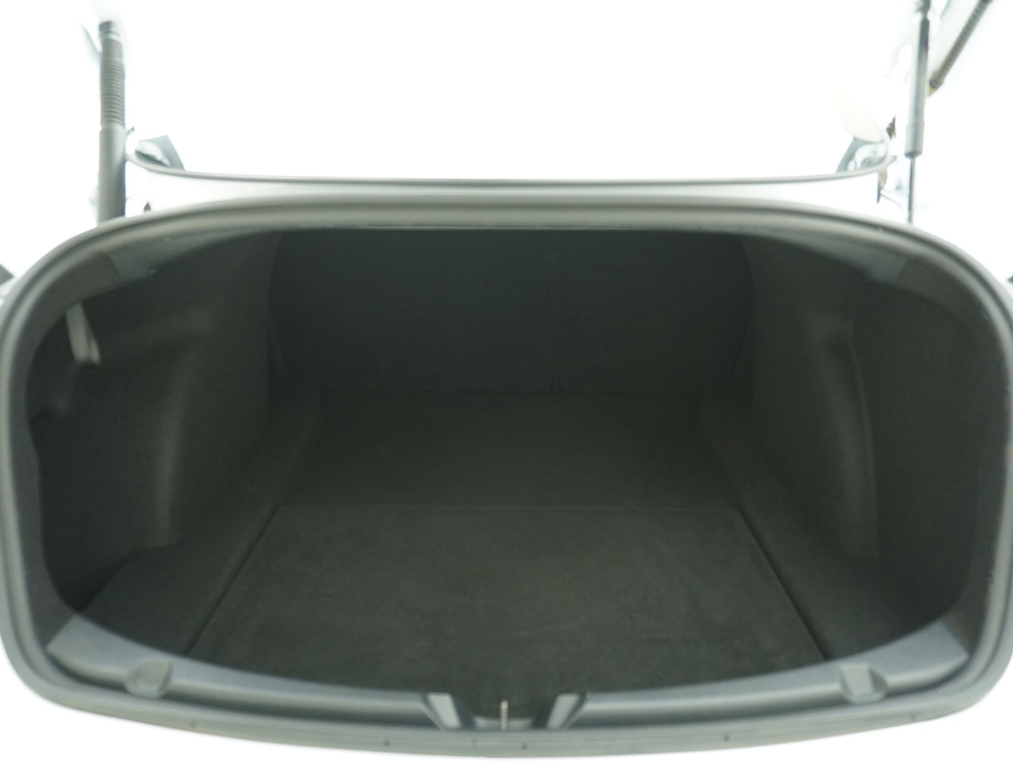 listing desktop thumbnail image 13