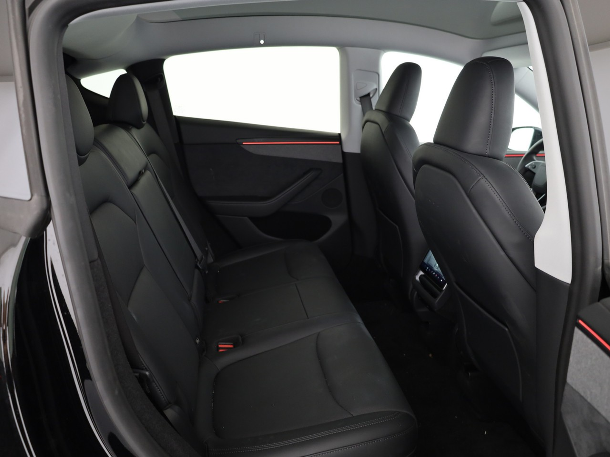 listing desktop thumbnail image 10