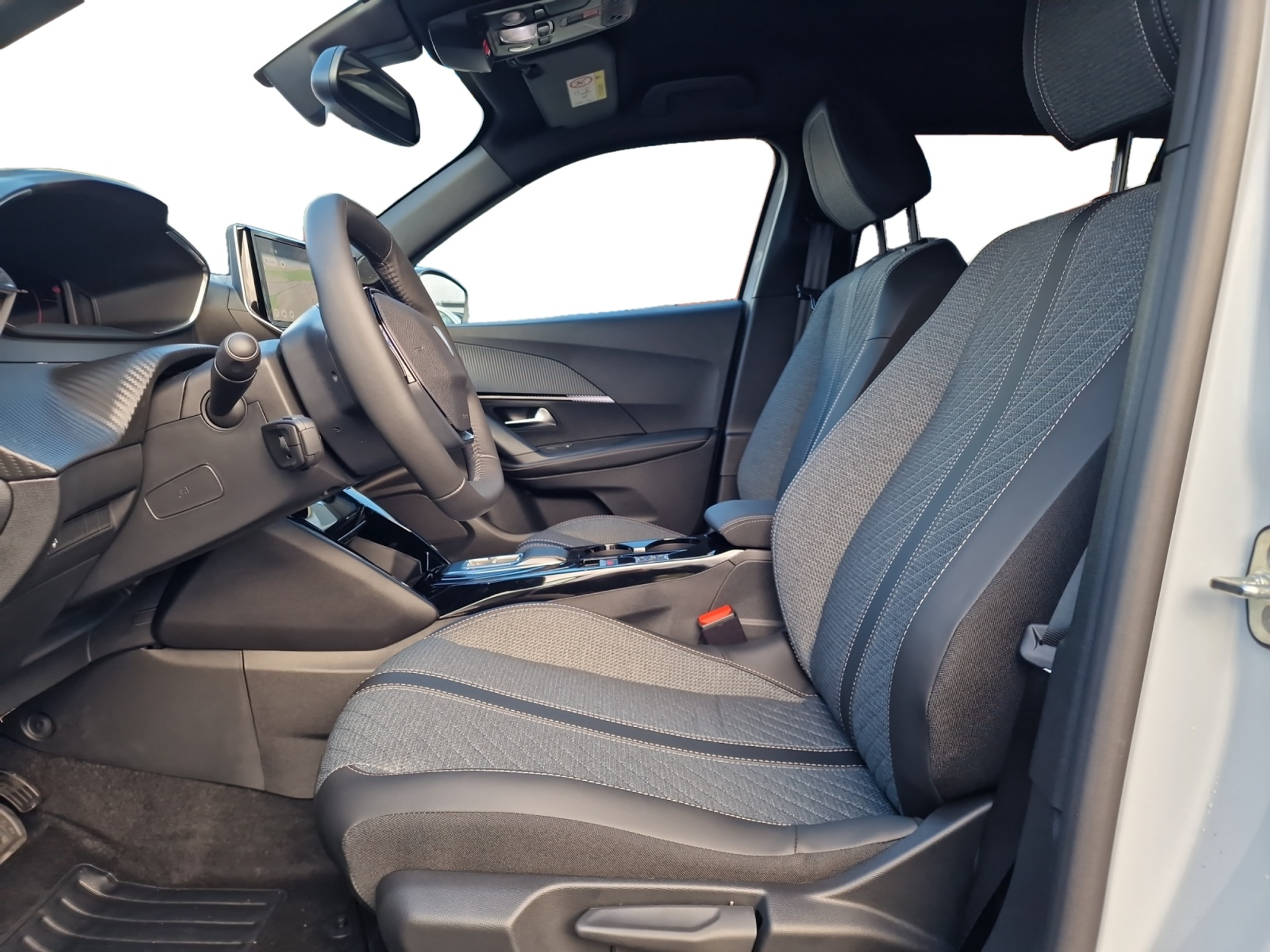 listing desktop thumbnail image 11