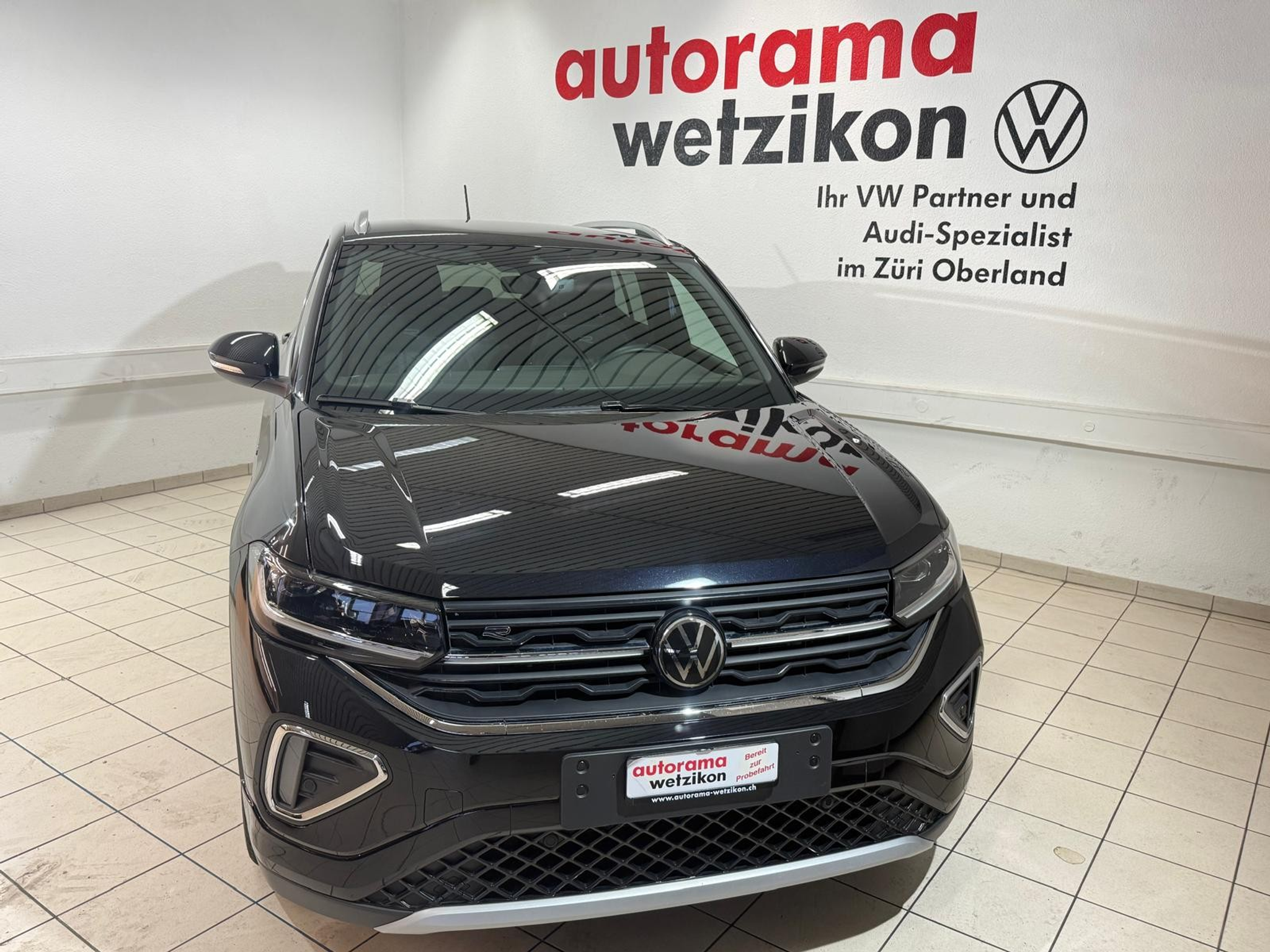 listing desktop thumbnail image 1