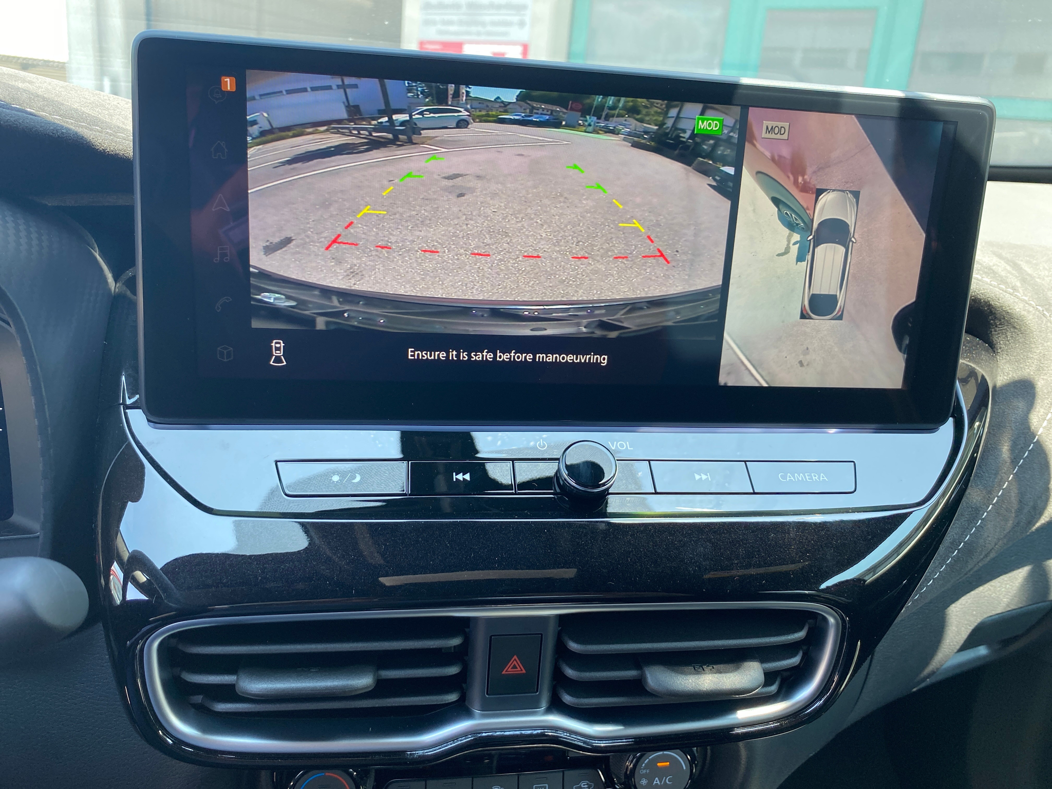 listing desktop thumbnail image 13