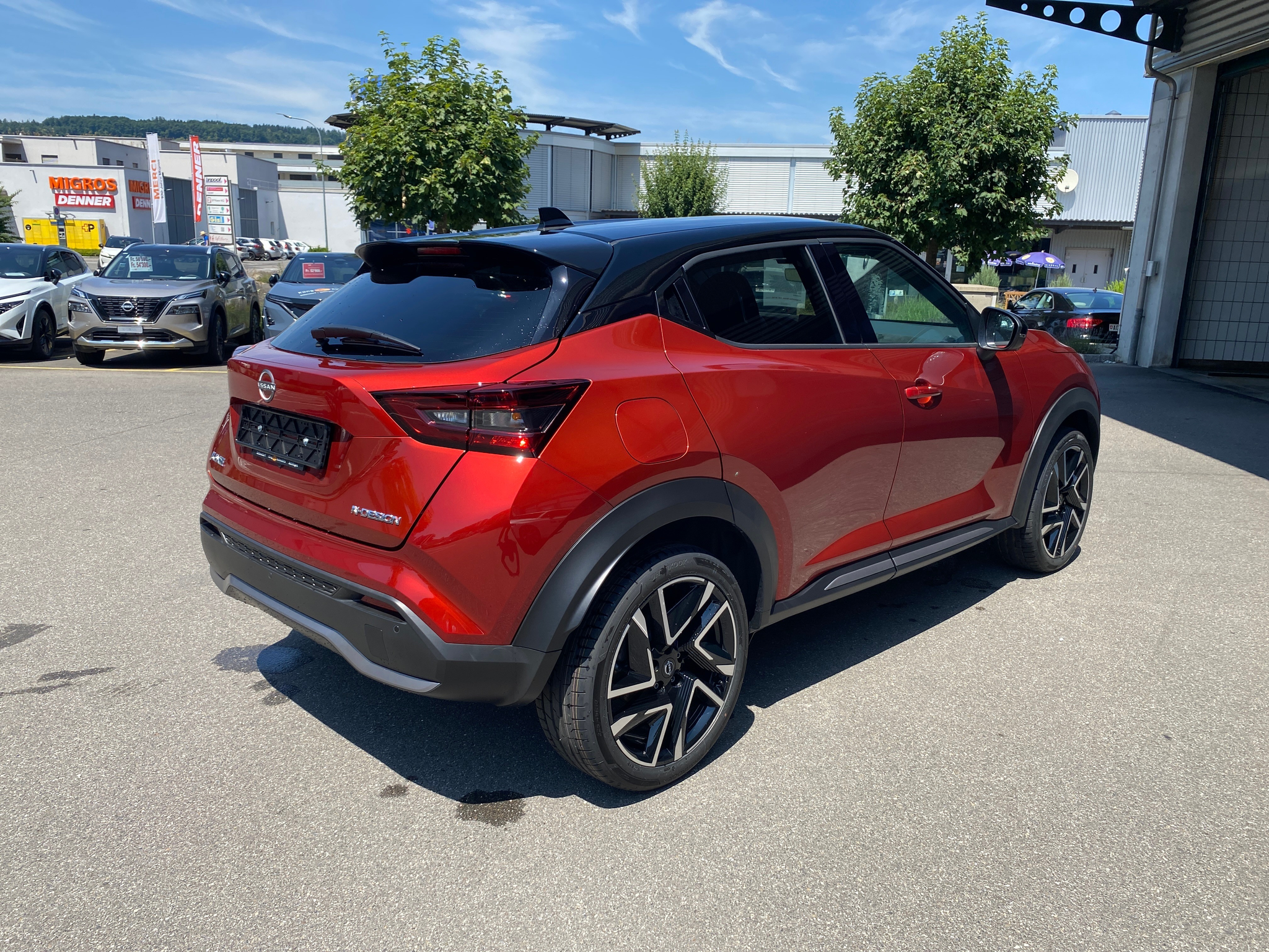 listing desktop thumbnail image 5