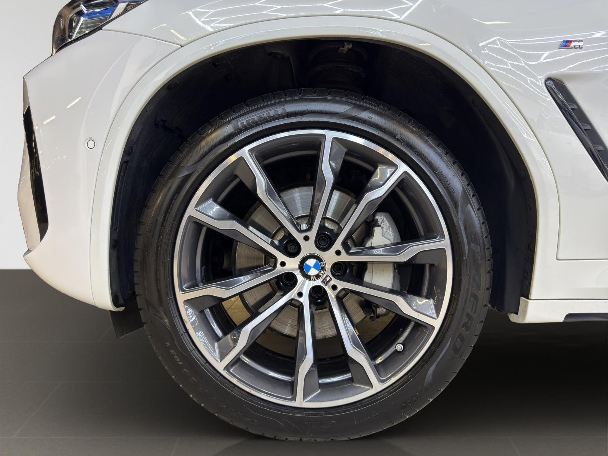 listing desktop thumbnail image 18