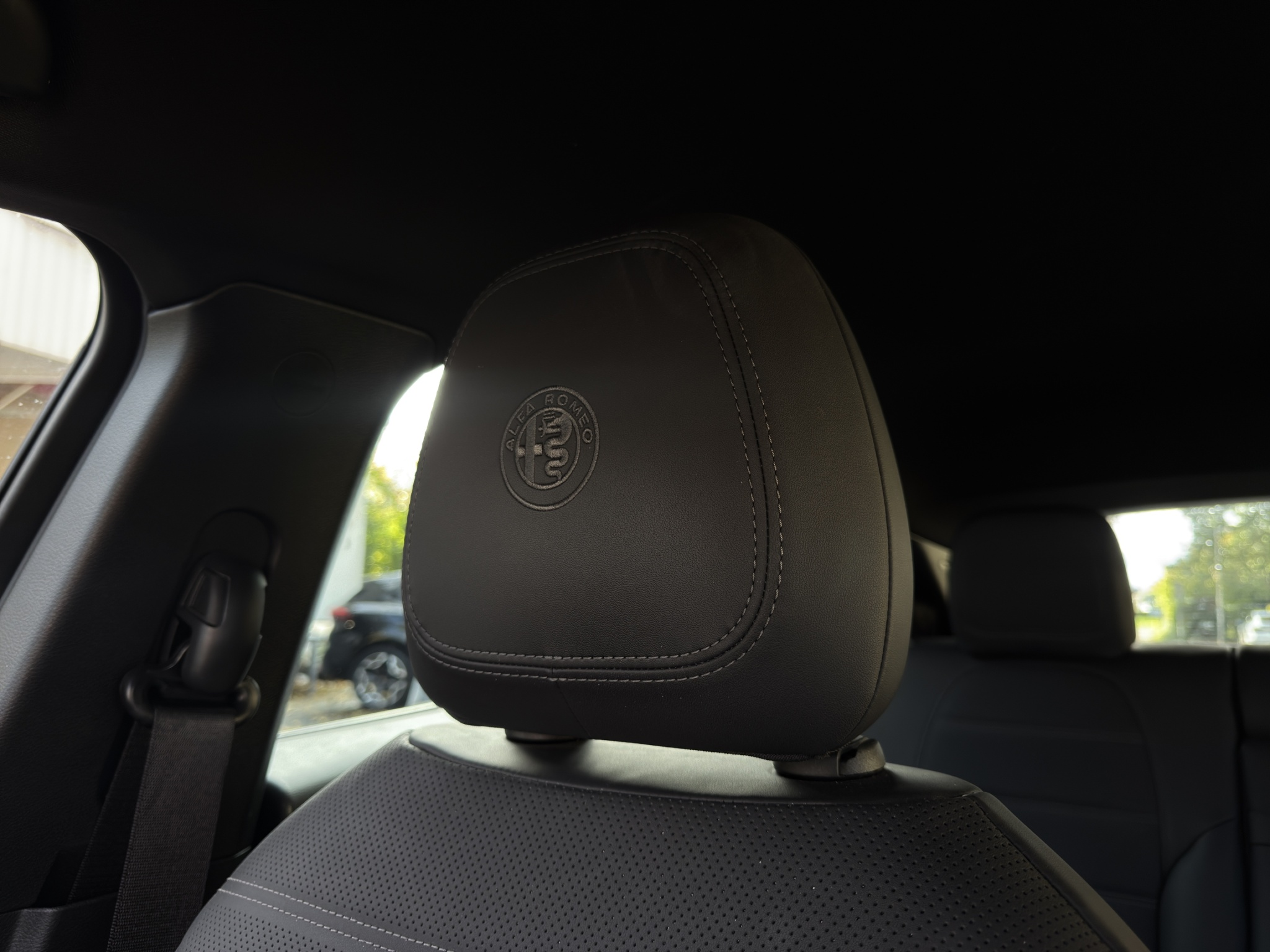 listing desktop thumbnail image 30