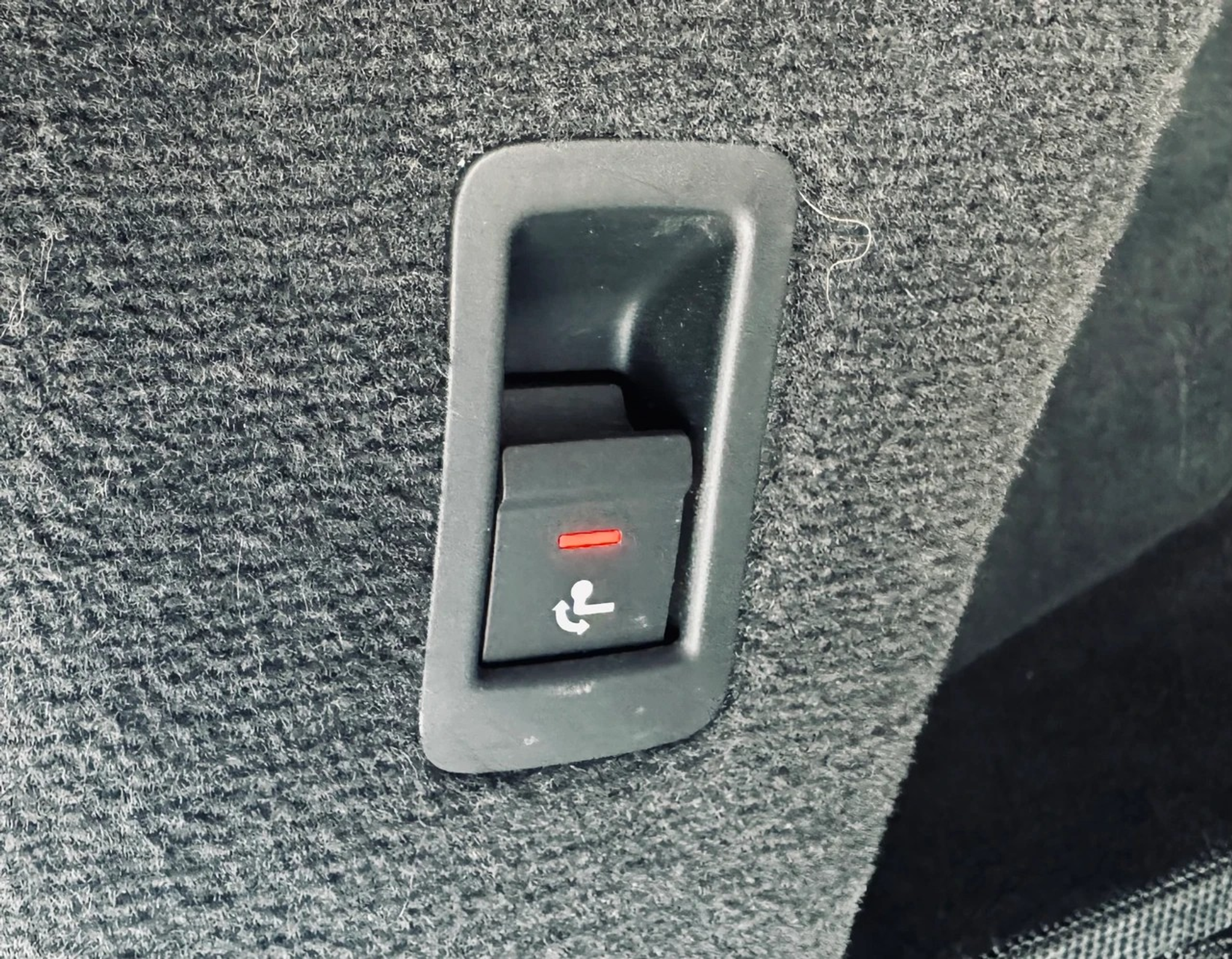 listing desktop thumbnail image 11