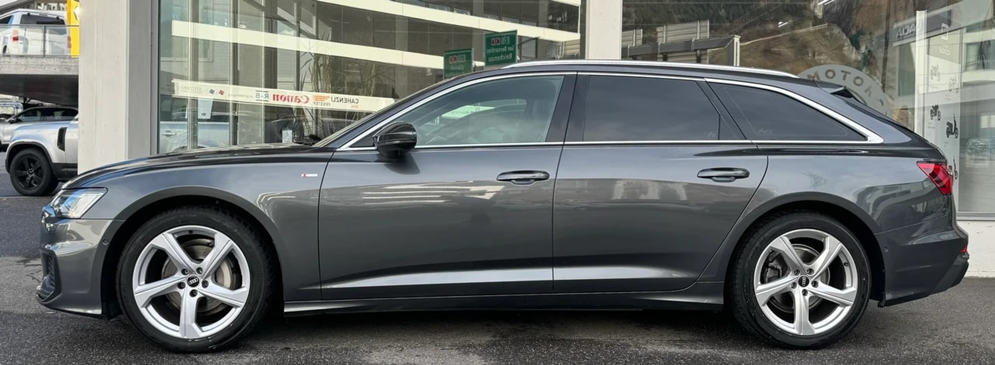 listing desktop thumbnail image 2