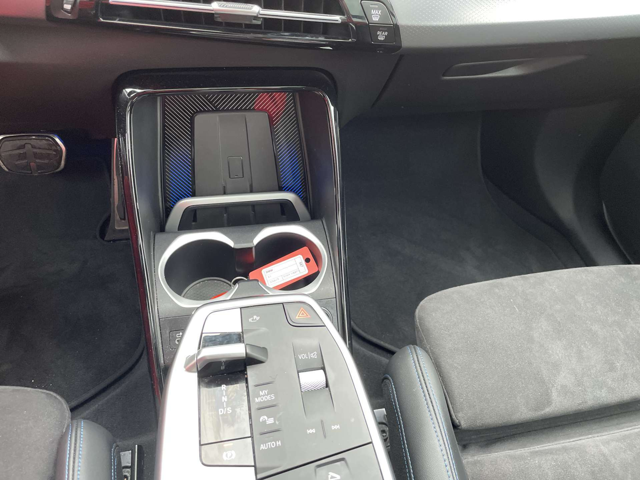 listing desktop thumbnail image 1