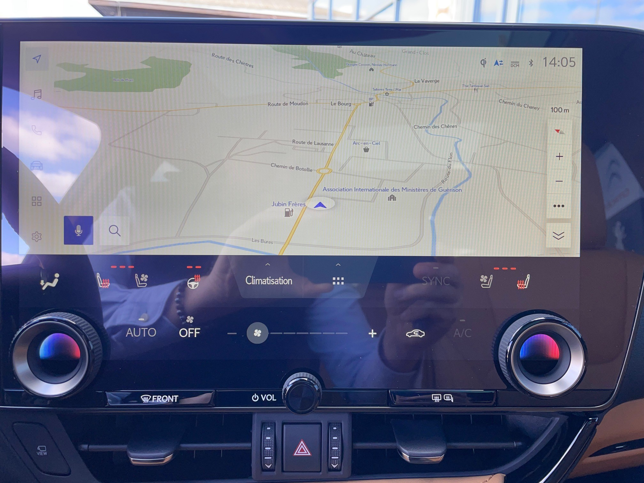 listing desktop thumbnail image 22