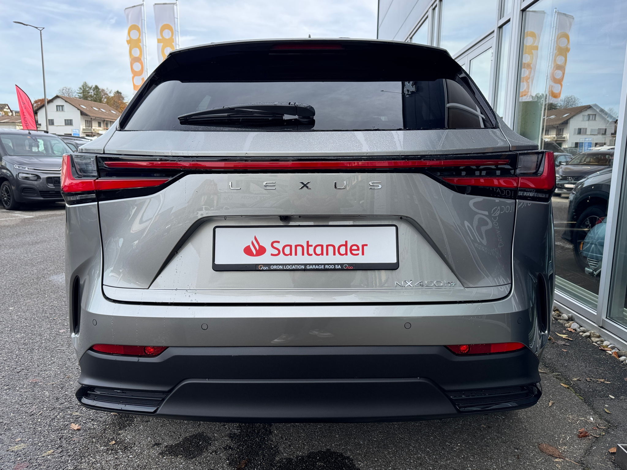 listing desktop thumbnail image 7