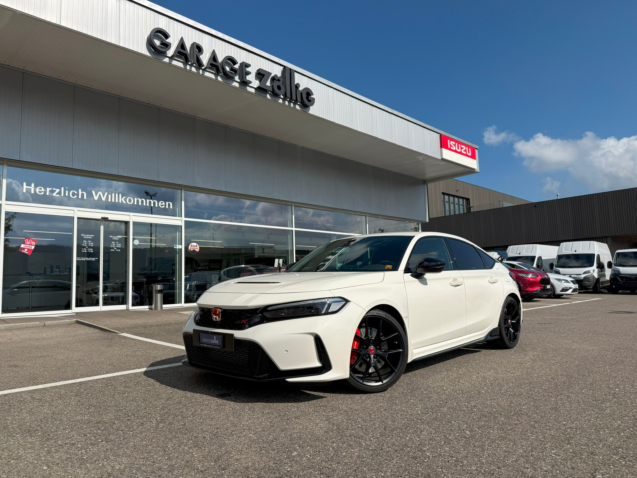 listing desktop thumbnail image 0