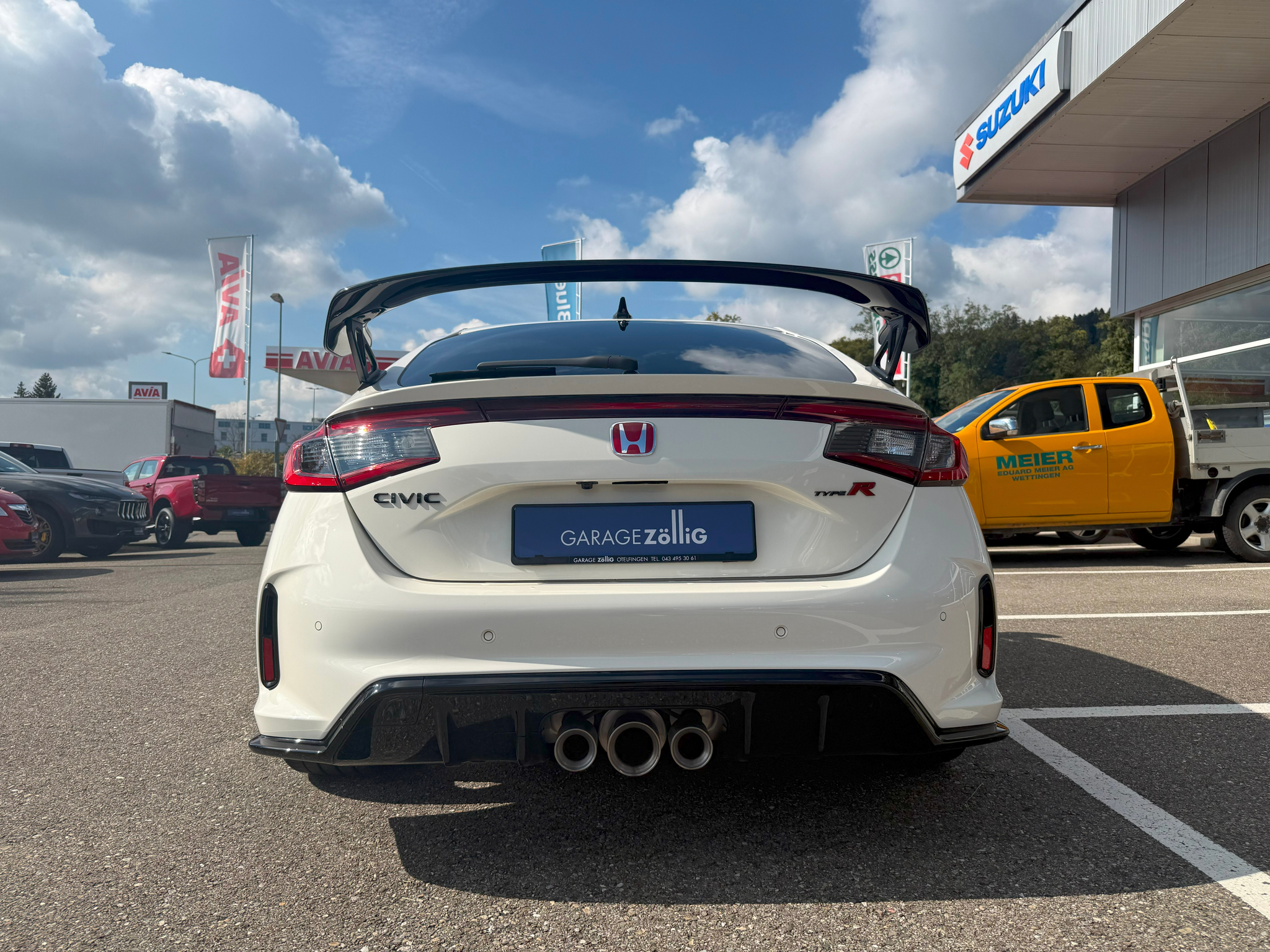 listing desktop thumbnail image 5