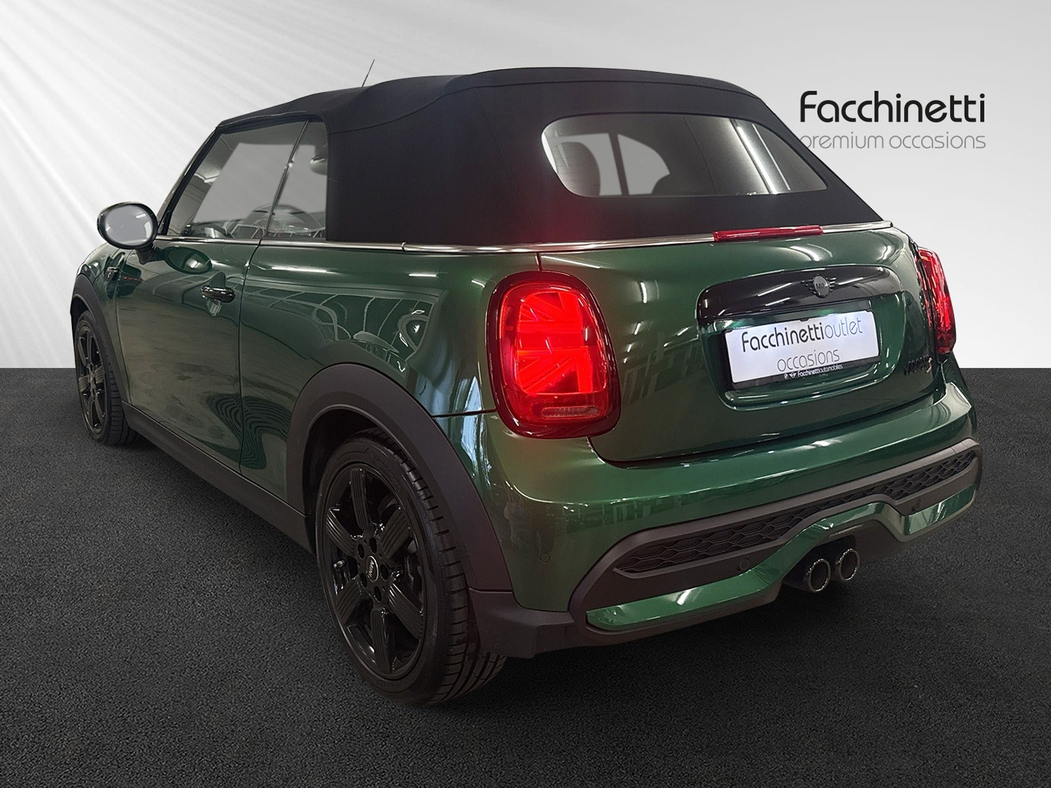 listing desktop thumbnail image 2