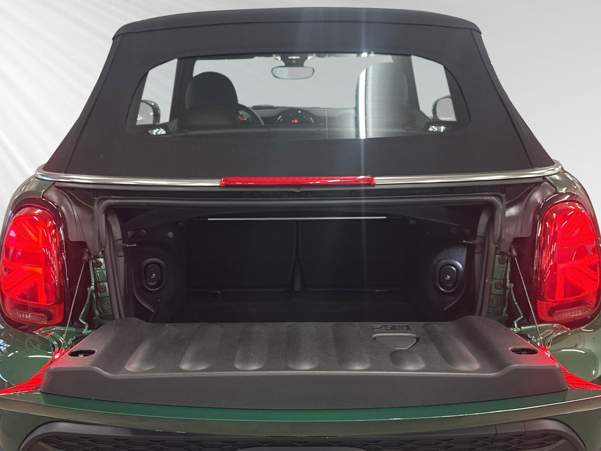 listing desktop thumbnail image 7