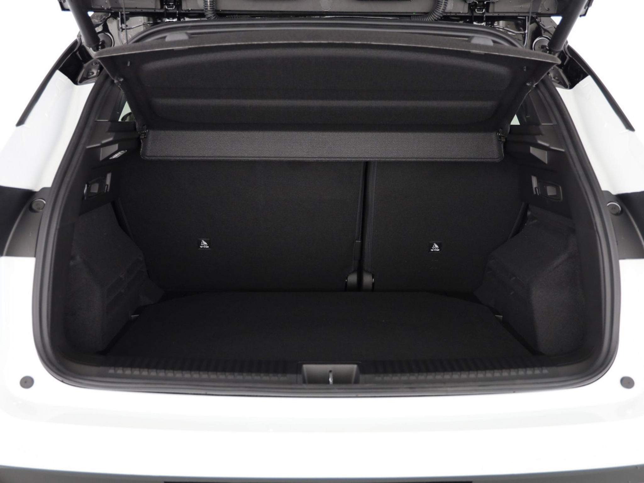 listing desktop thumbnail image 8