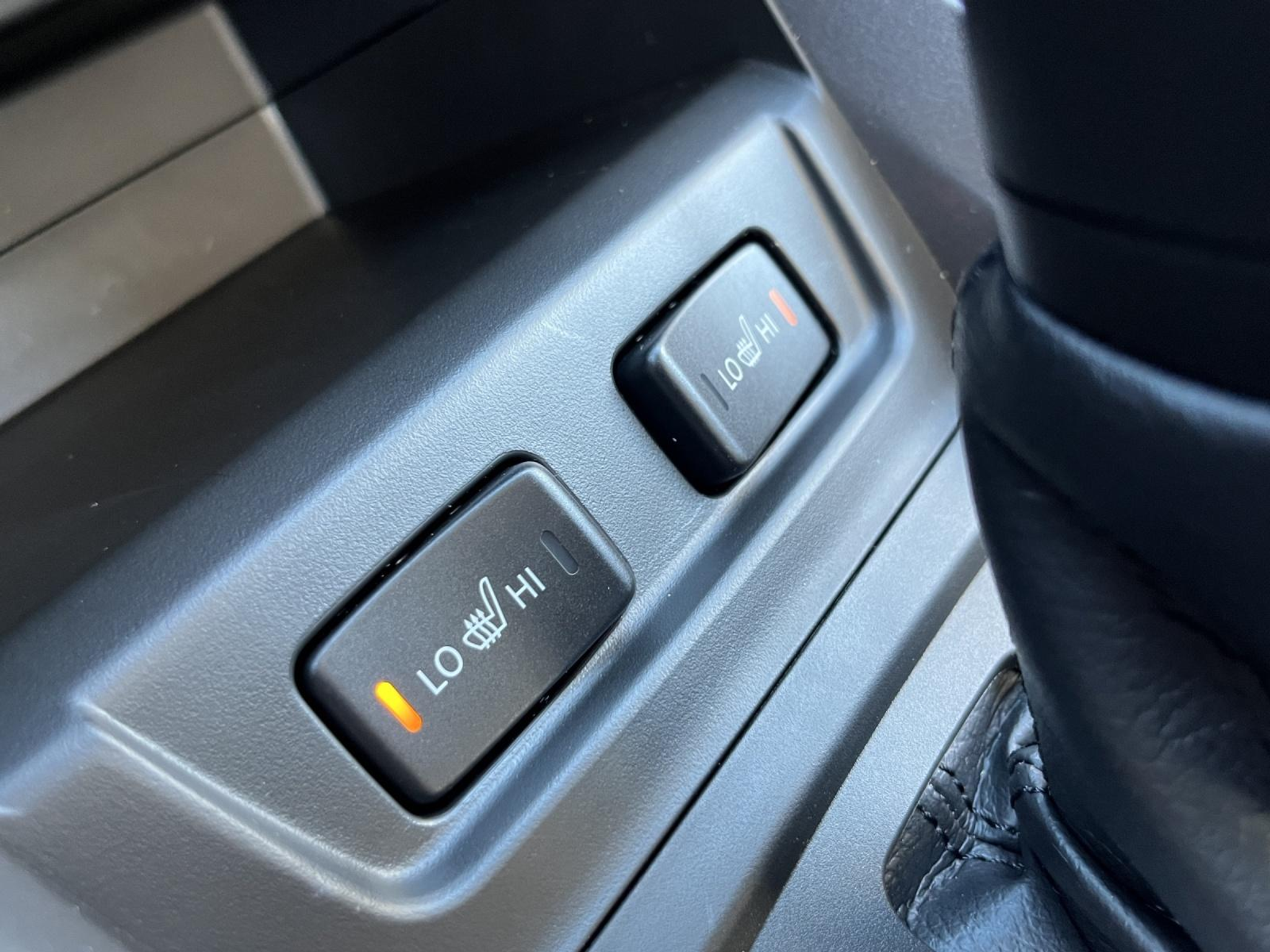 listing desktop thumbnail image 18