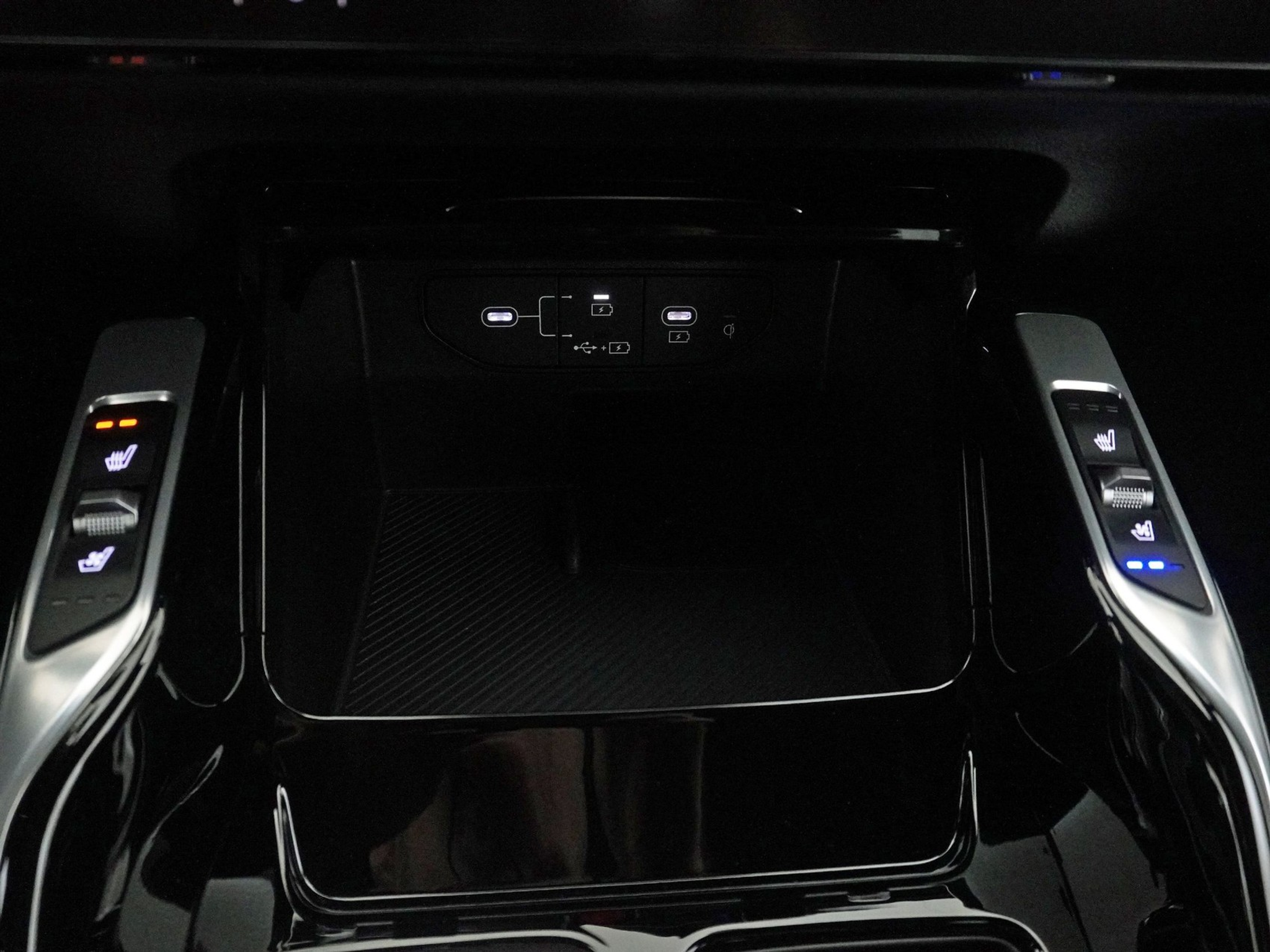 listing desktop thumbnail image 25