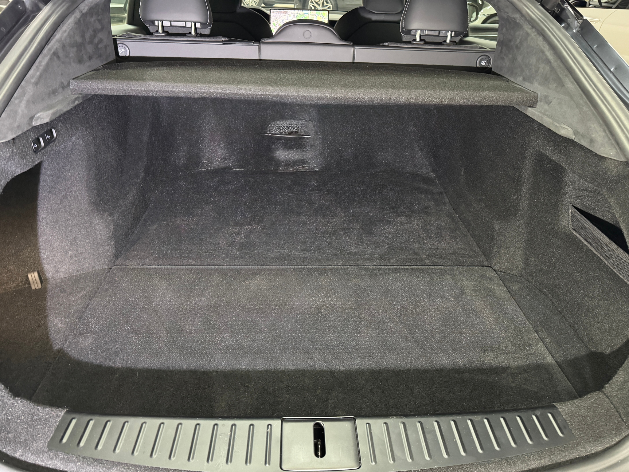 listing desktop thumbnail image 9