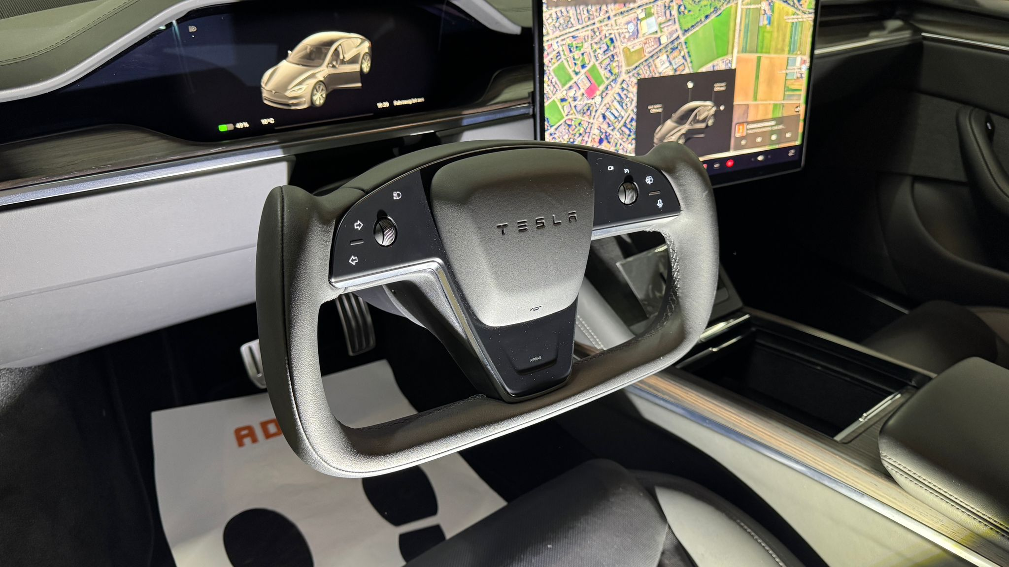 listing desktop thumbnail image 10