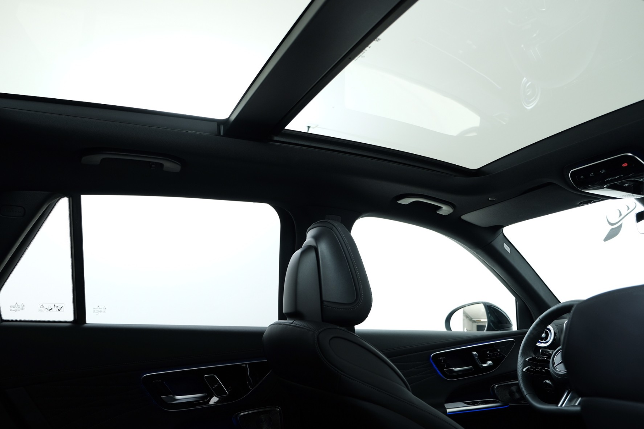 listing desktop thumbnail image 11