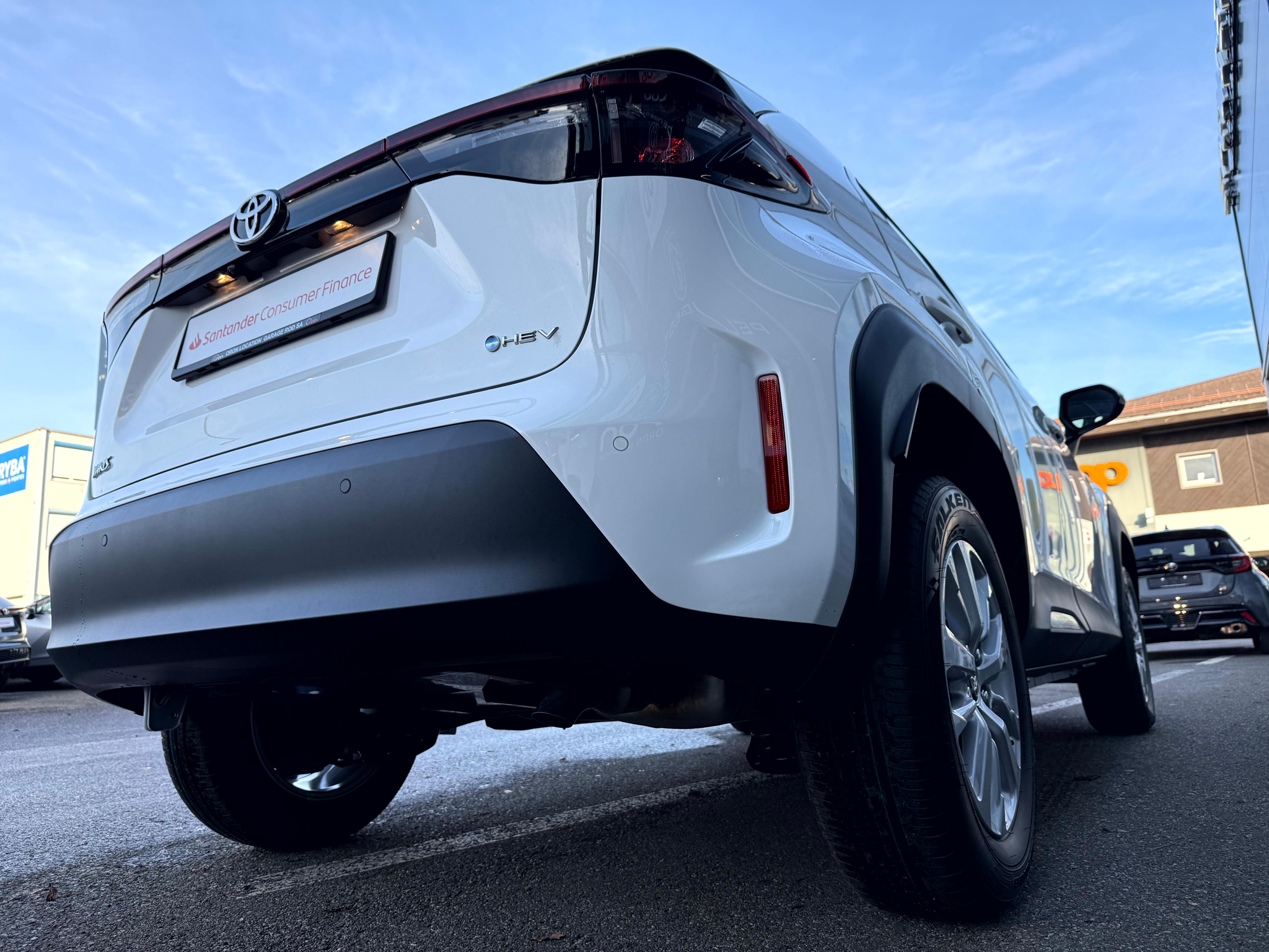 listing desktop thumbnail image 31