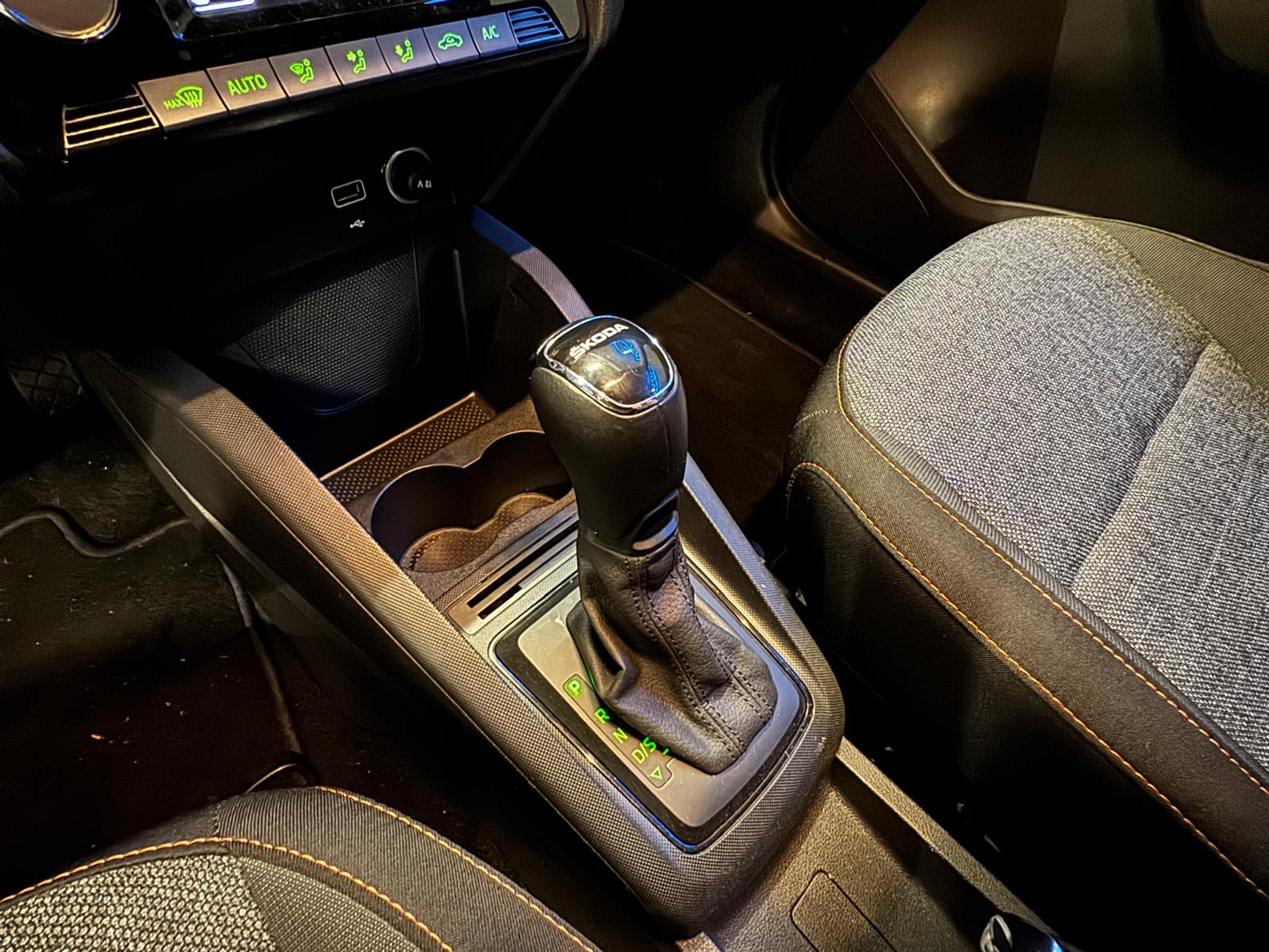 listing desktop thumbnail image 23